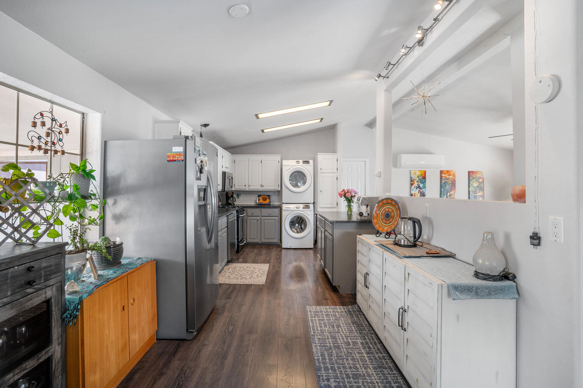 LAVERKIN TOWNSITE AND FIELD - Residential