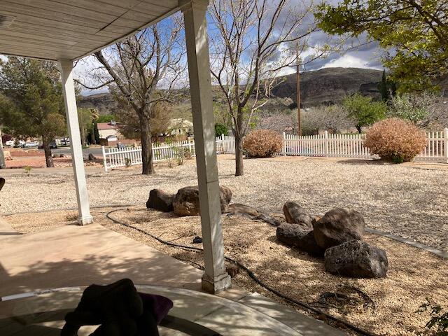 LAVERKIN TOWNSITE AND FIELD - Residential