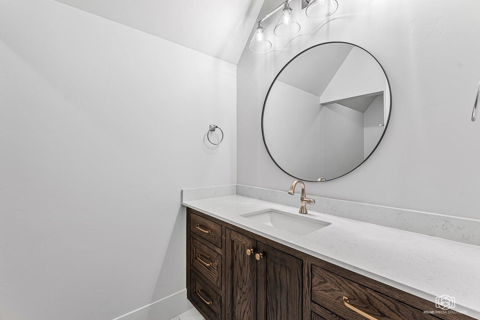 SUMMIT VIEW - Residential