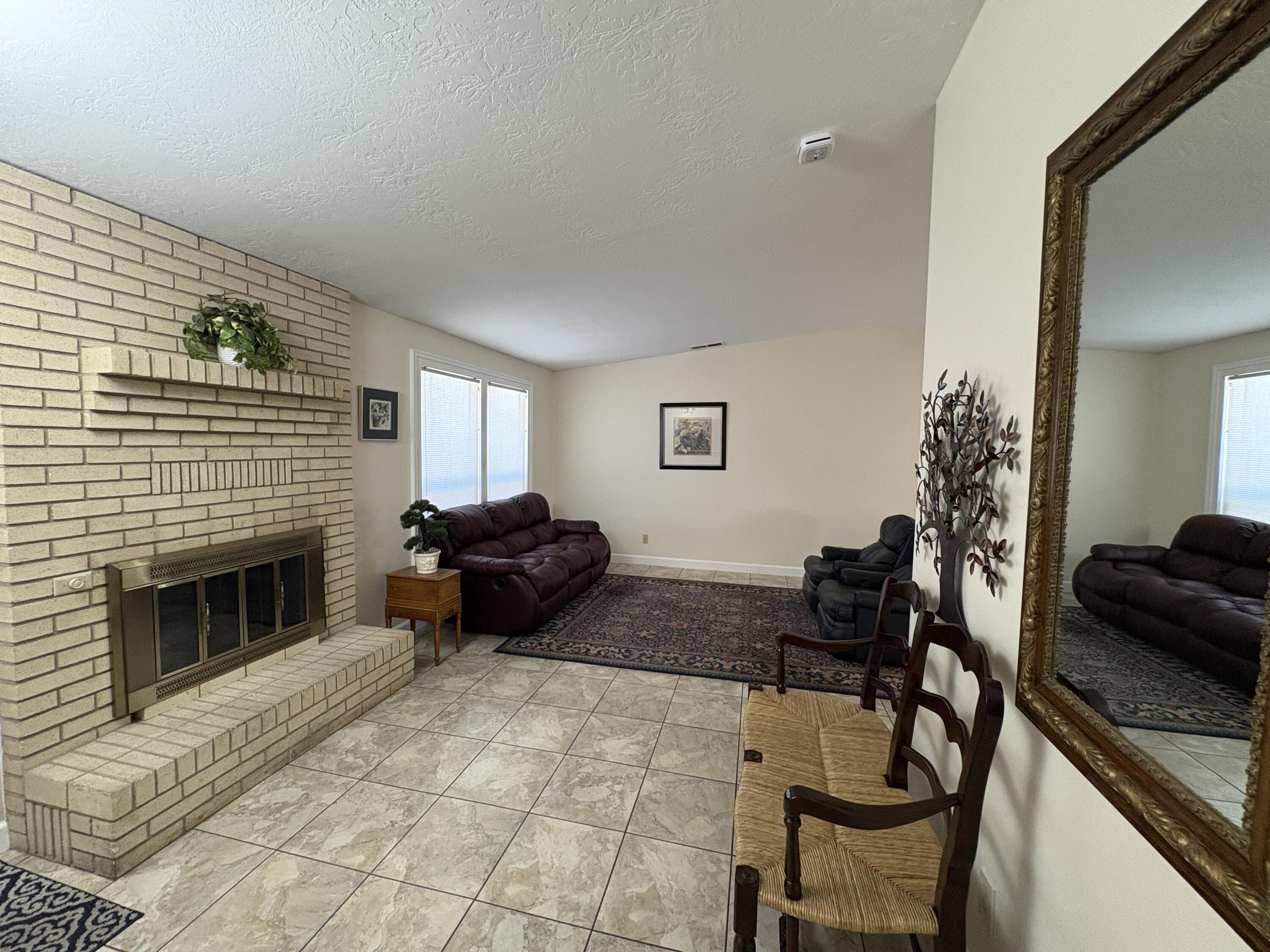 SUMMERSET TOWNHOMES - Residential