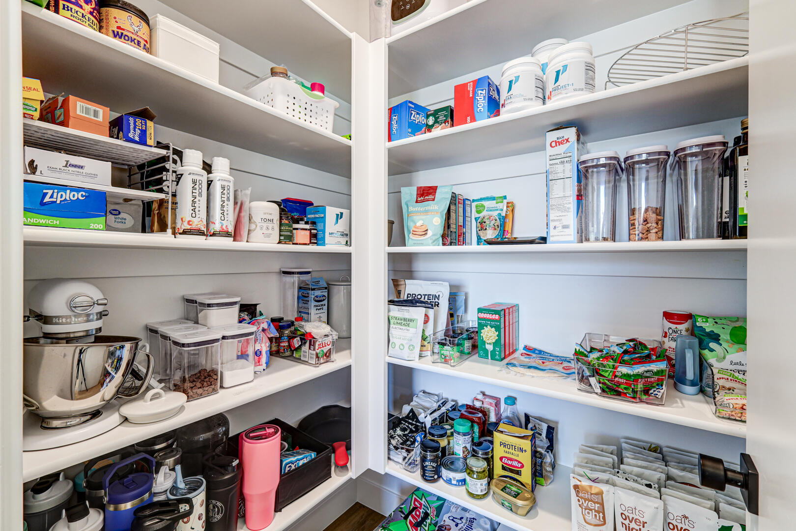 PEREGRINE POINTE WEST - Residential