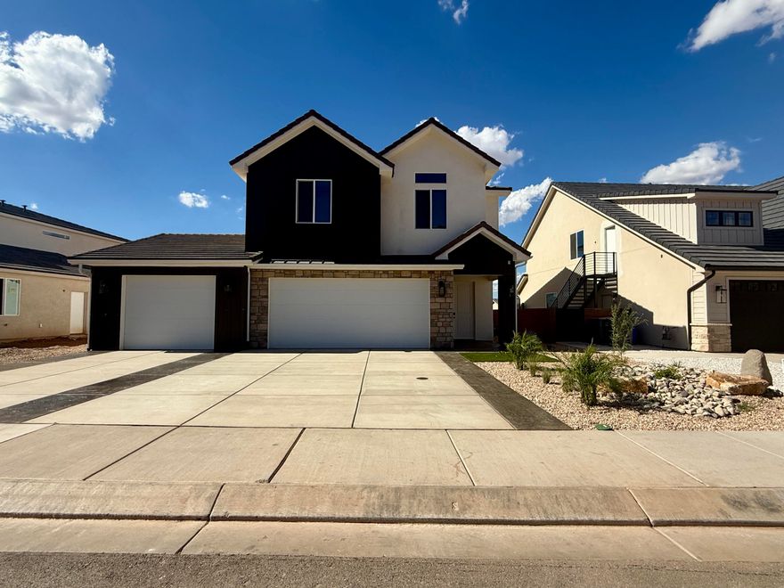 This is a beautiful home in a great location close to the airport. It features LVP flooring, quartz counters, 9-foot ceilings, a smart home kit with a programmable thermostat, and a keyless front door lock. It has soft-close drawers and cupboards, black hardware, and plumbing fixtures. Complete with a fully landscaped 25-foot backyard. All grass is artificial turf.