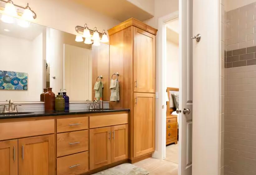 CORAL RIDGE TOWNHOMES - Residential