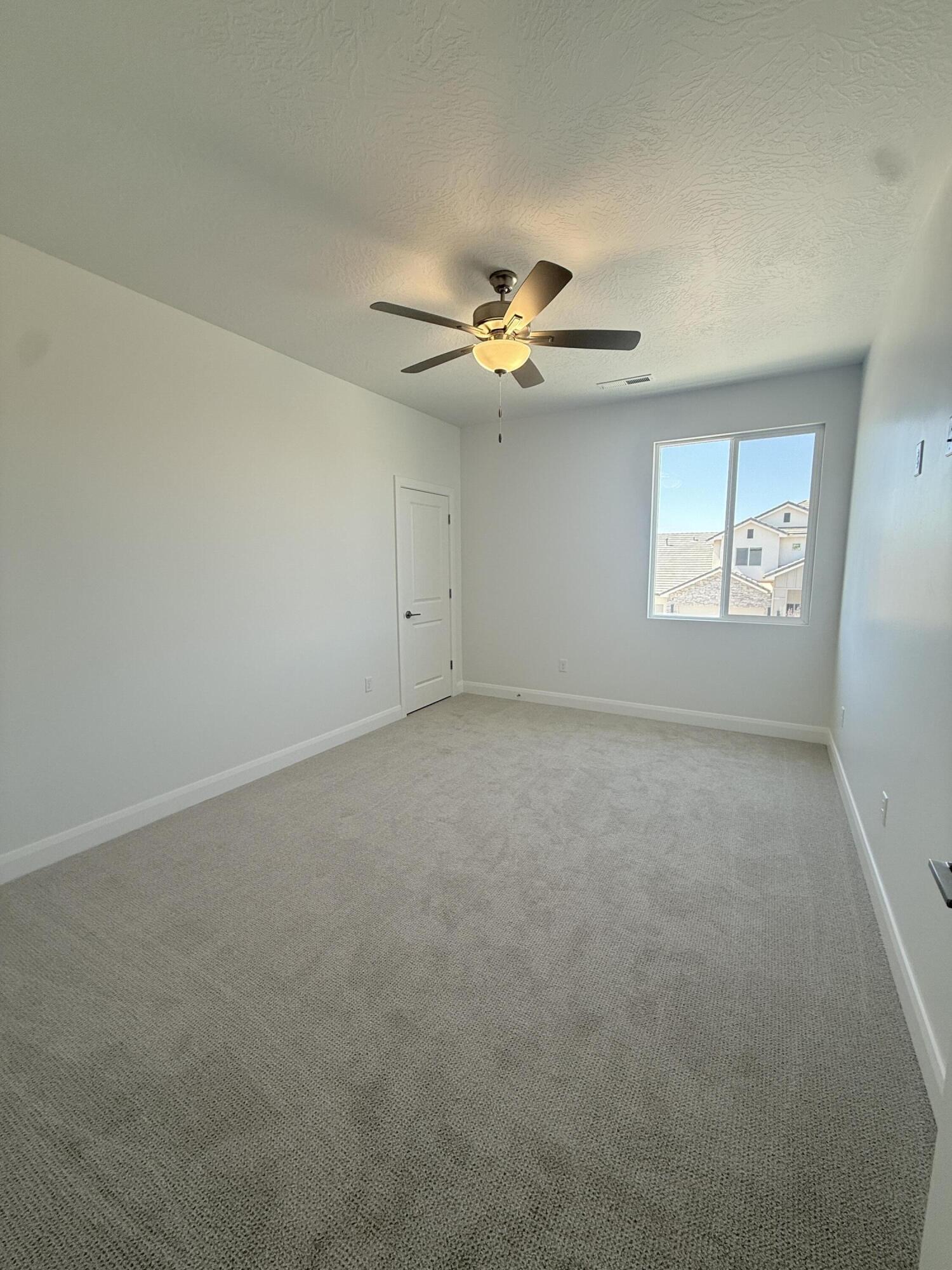 FRANKLIN FIELDS - Residential