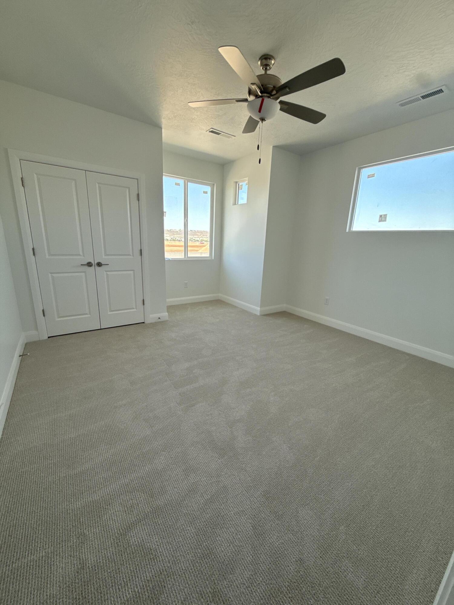 FRANKLIN FIELDS - Residential