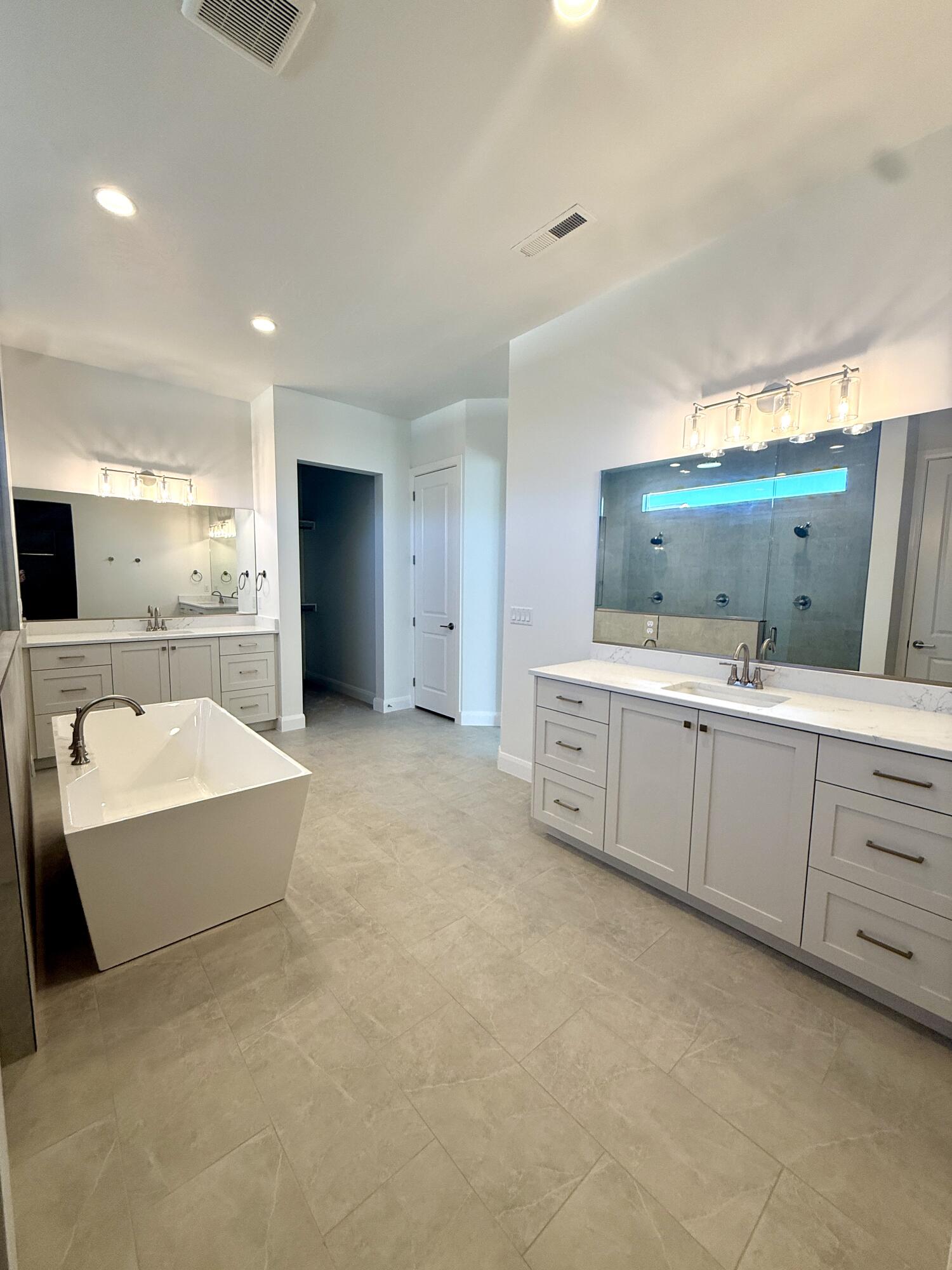 FRANKLIN FIELDS - Residential