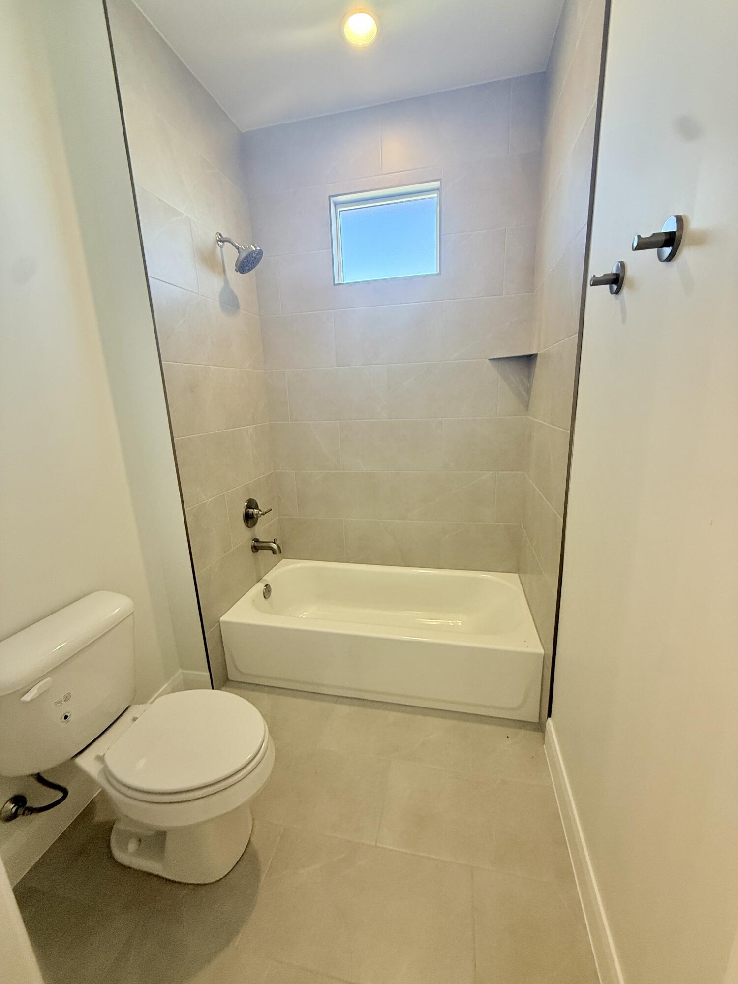 FRANKLIN FIELDS - Residential