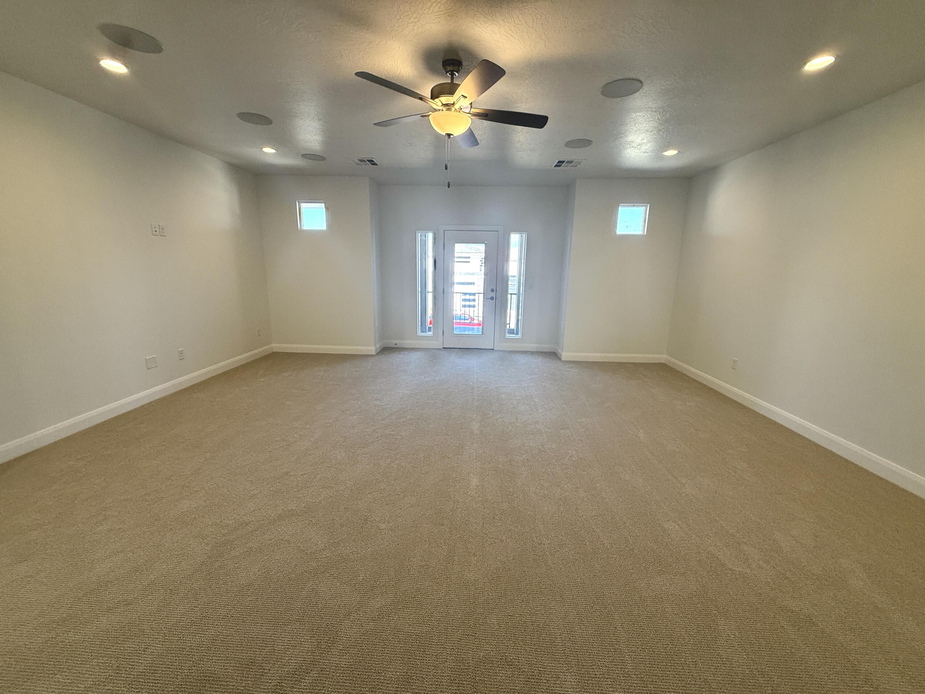 FRANKLIN FIELDS - Residential