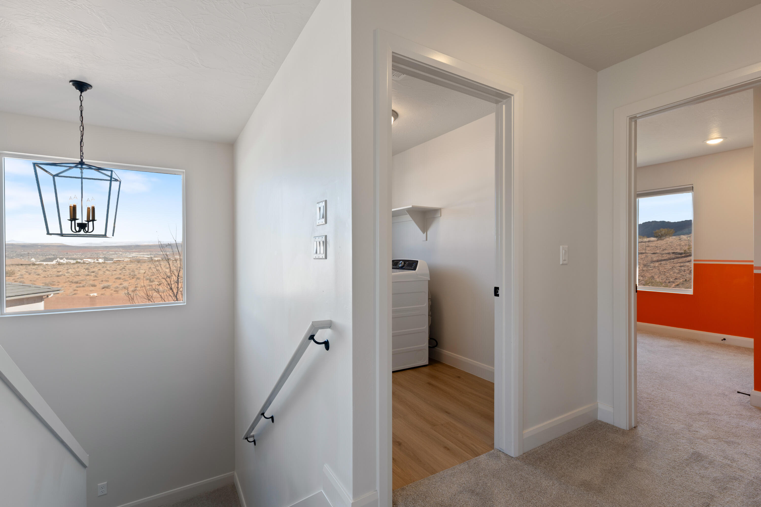 WARNER GATEWAY - Residential