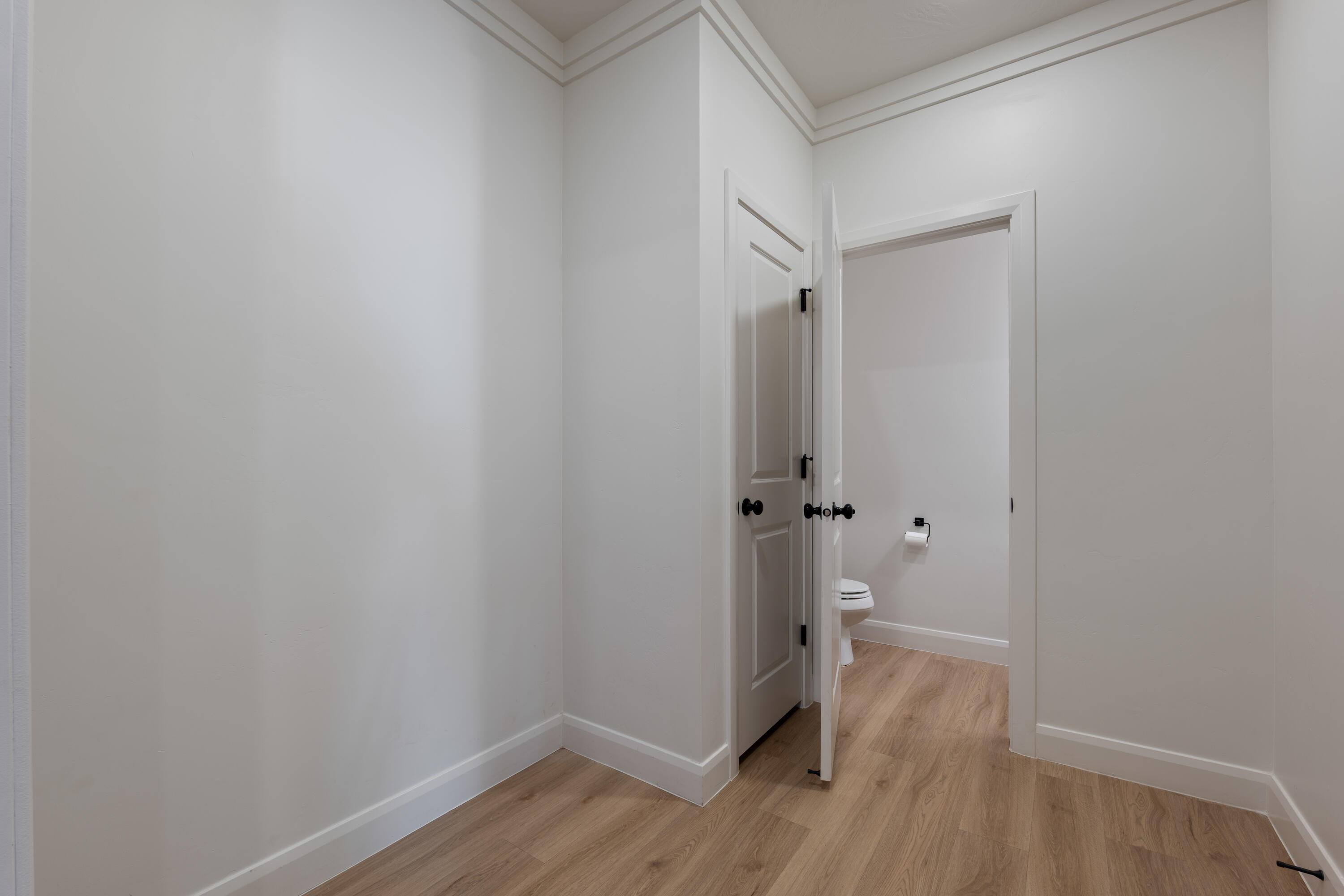 WARNER GATEWAY - Residential