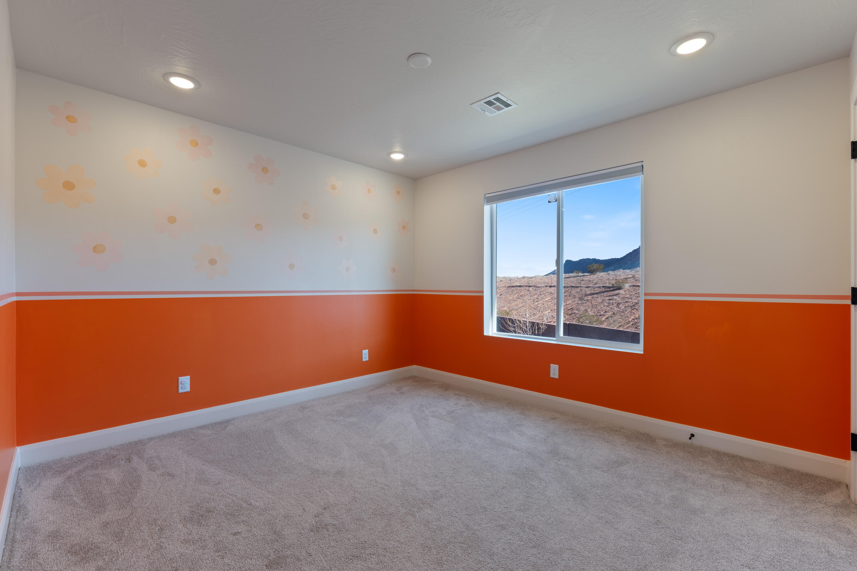 WARNER GATEWAY - Residential