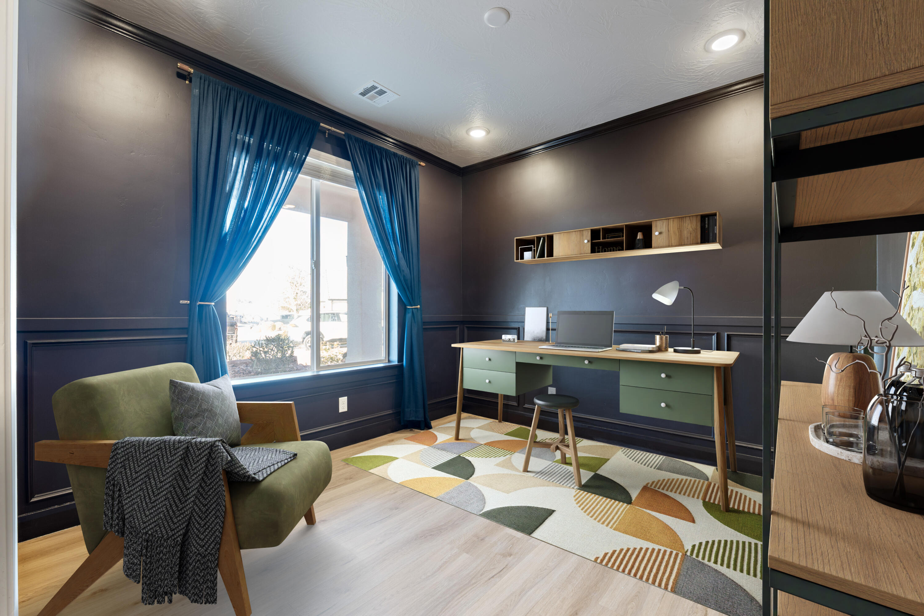 WARNER GATEWAY - Residential