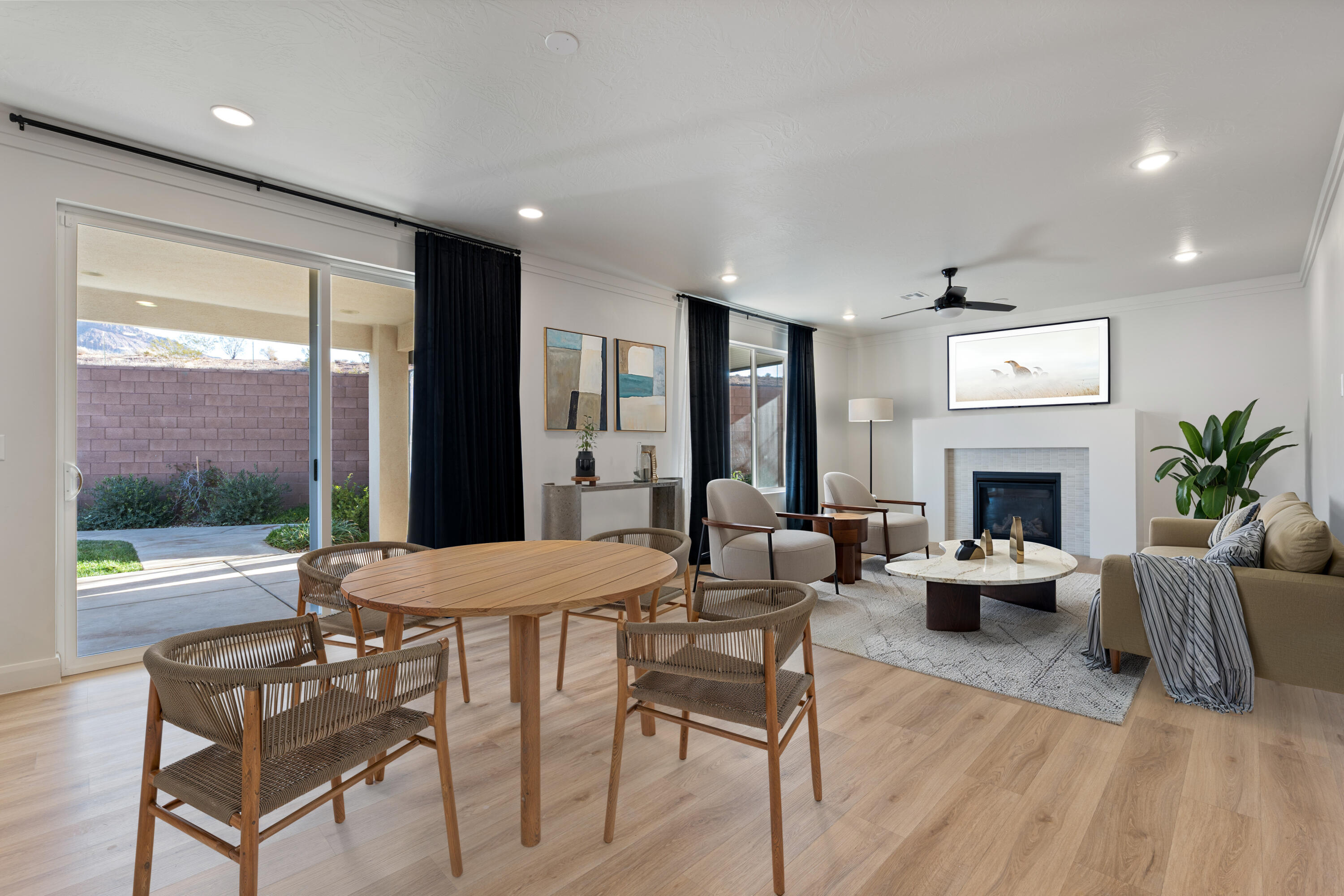 WARNER GATEWAY - Residential