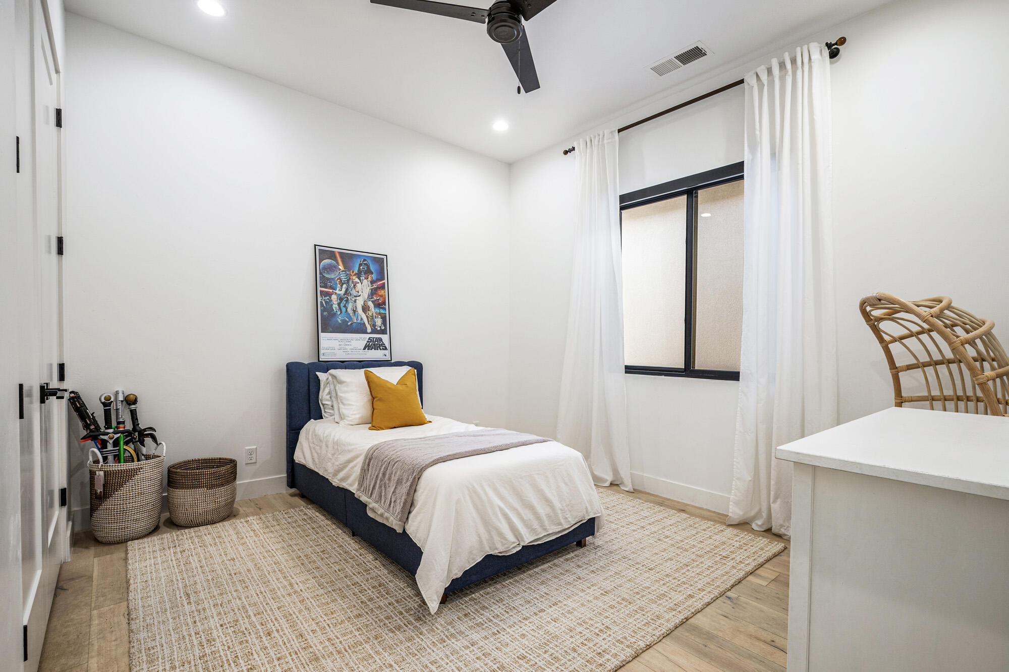 TENAYA SANDS - Residential