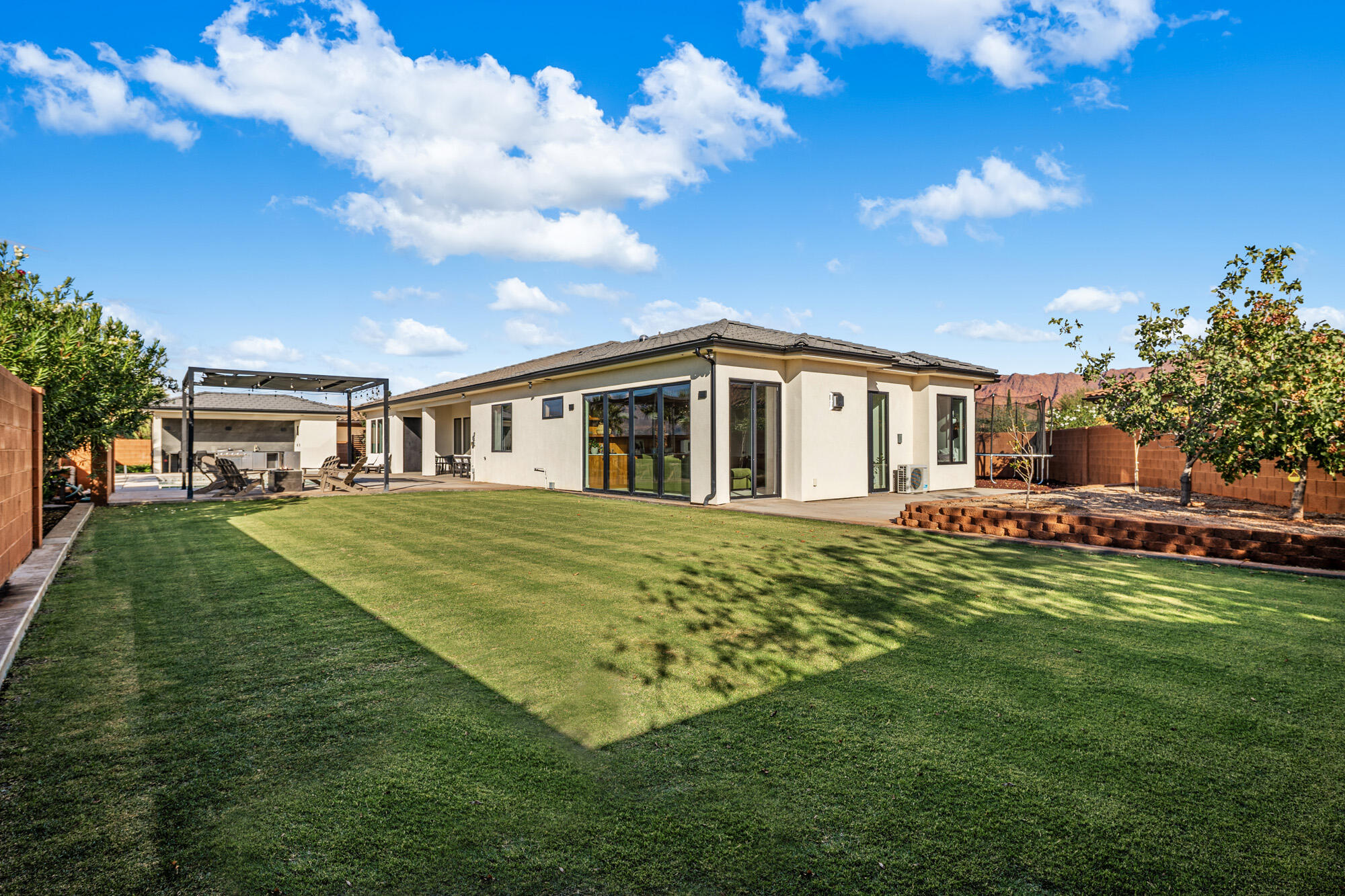 TENAYA SANDS - Residential