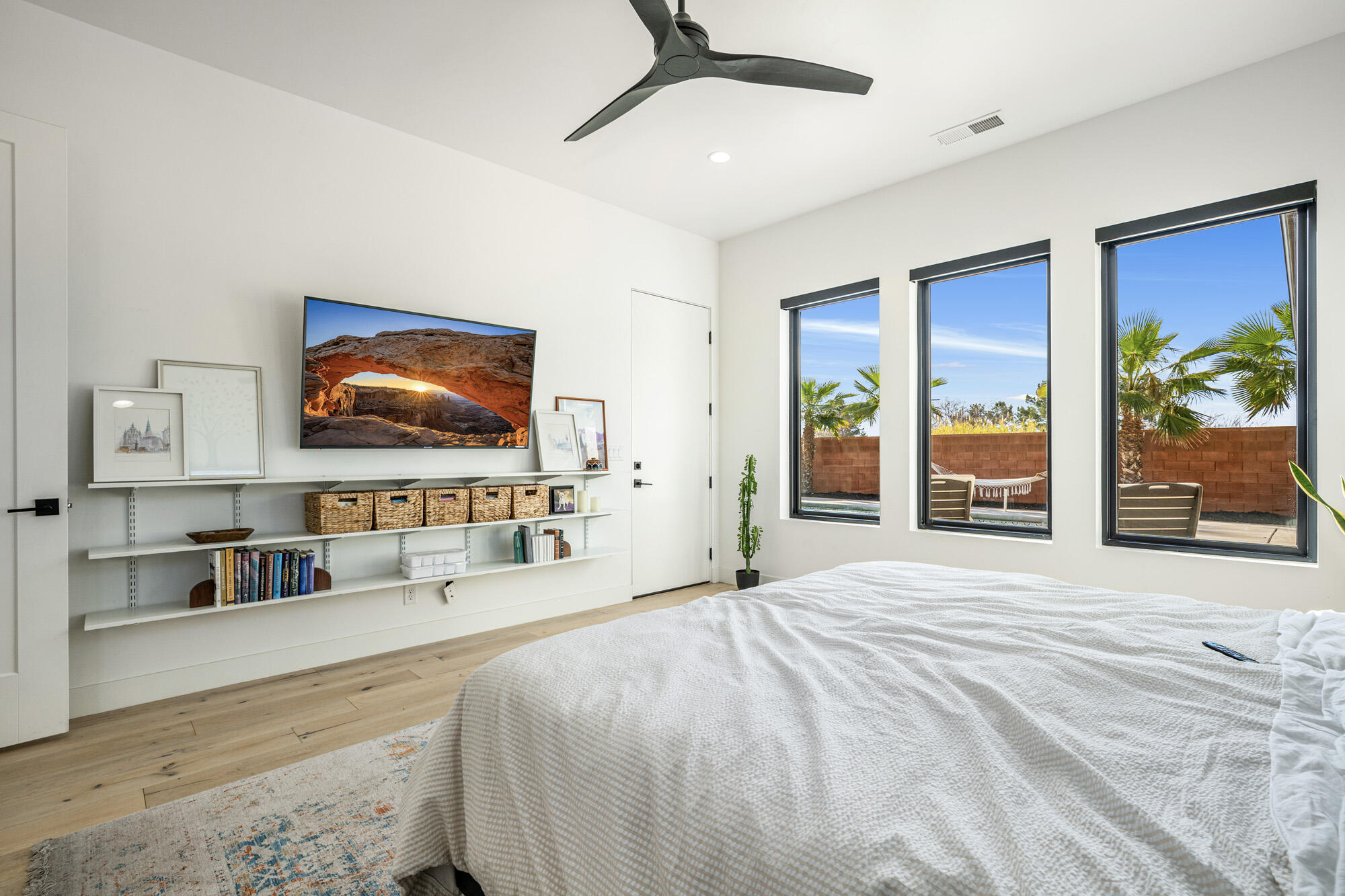 TENAYA SANDS - Residential