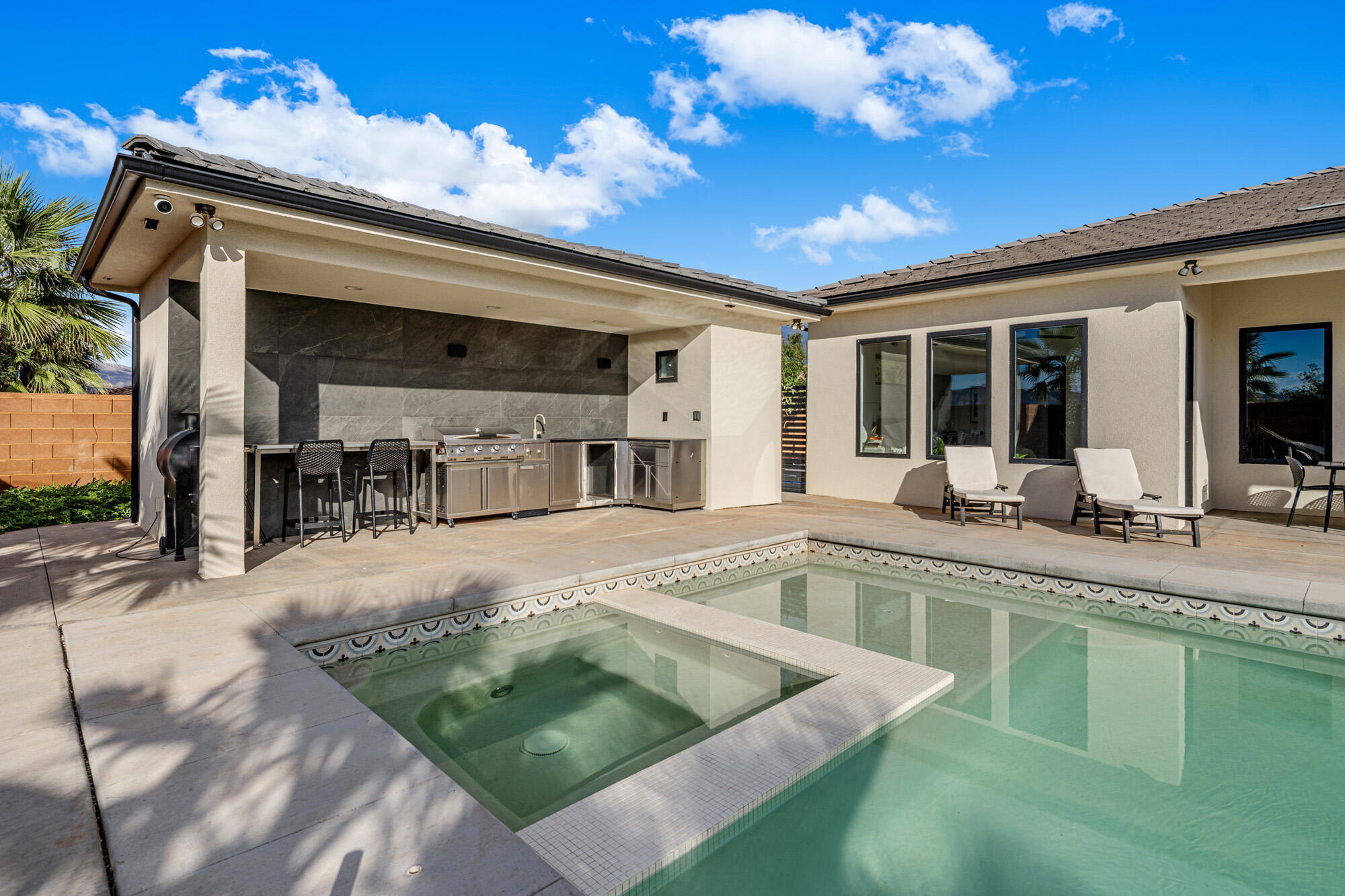 TENAYA SANDS - Residential