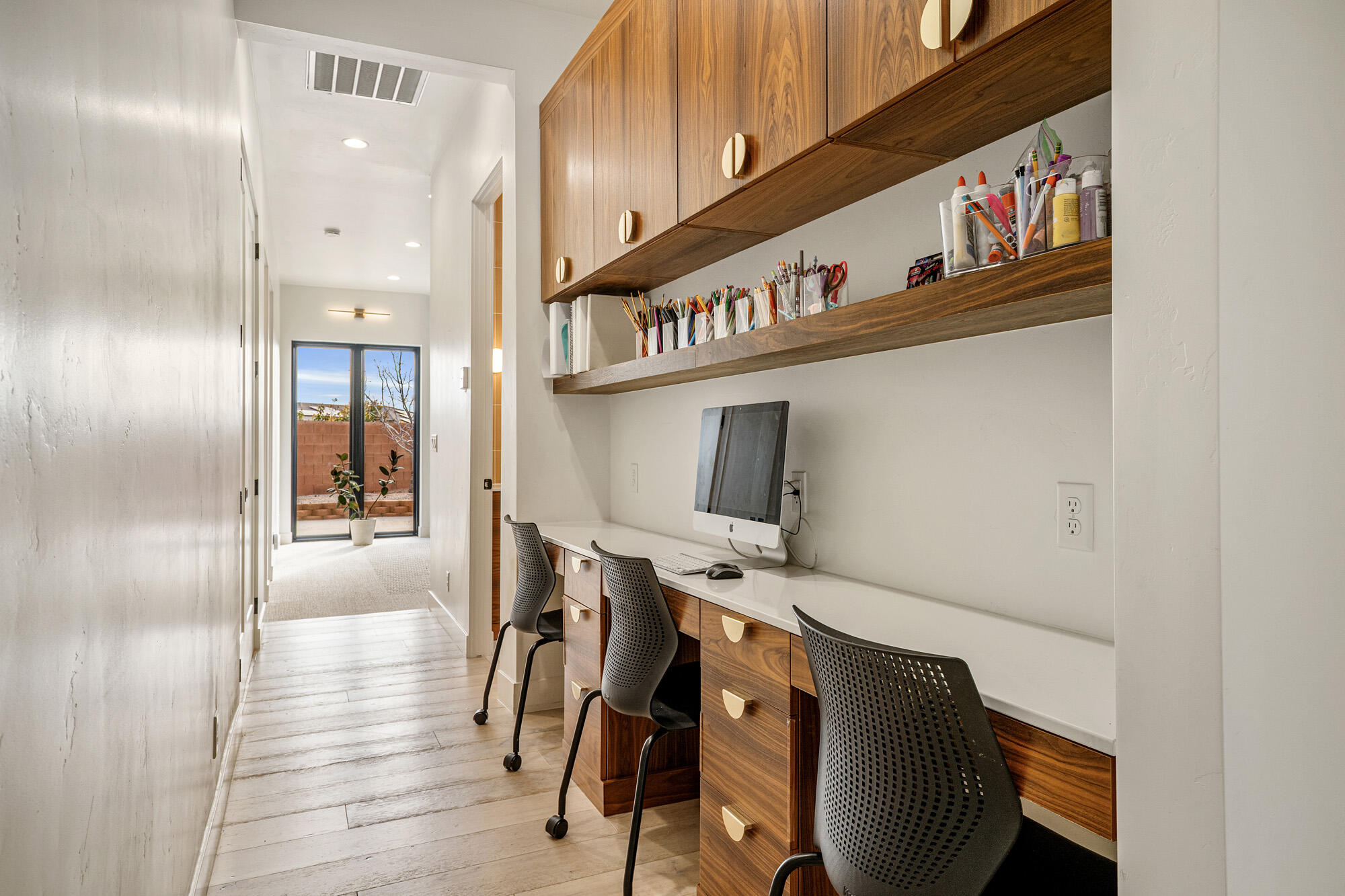 TENAYA SANDS - Residential