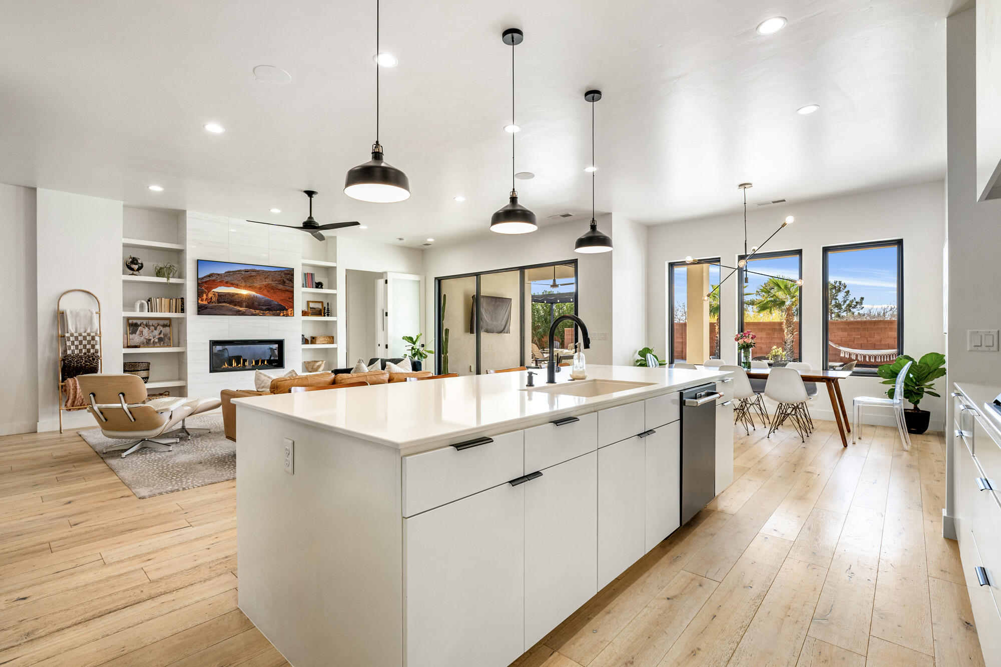 TENAYA SANDS - Residential