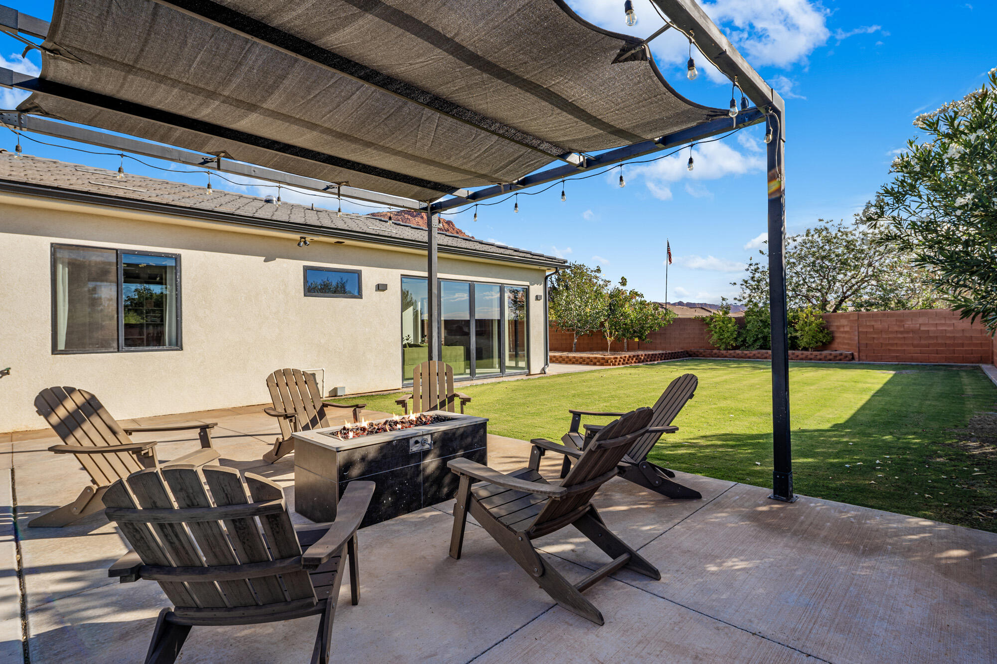 TENAYA SANDS - Residential