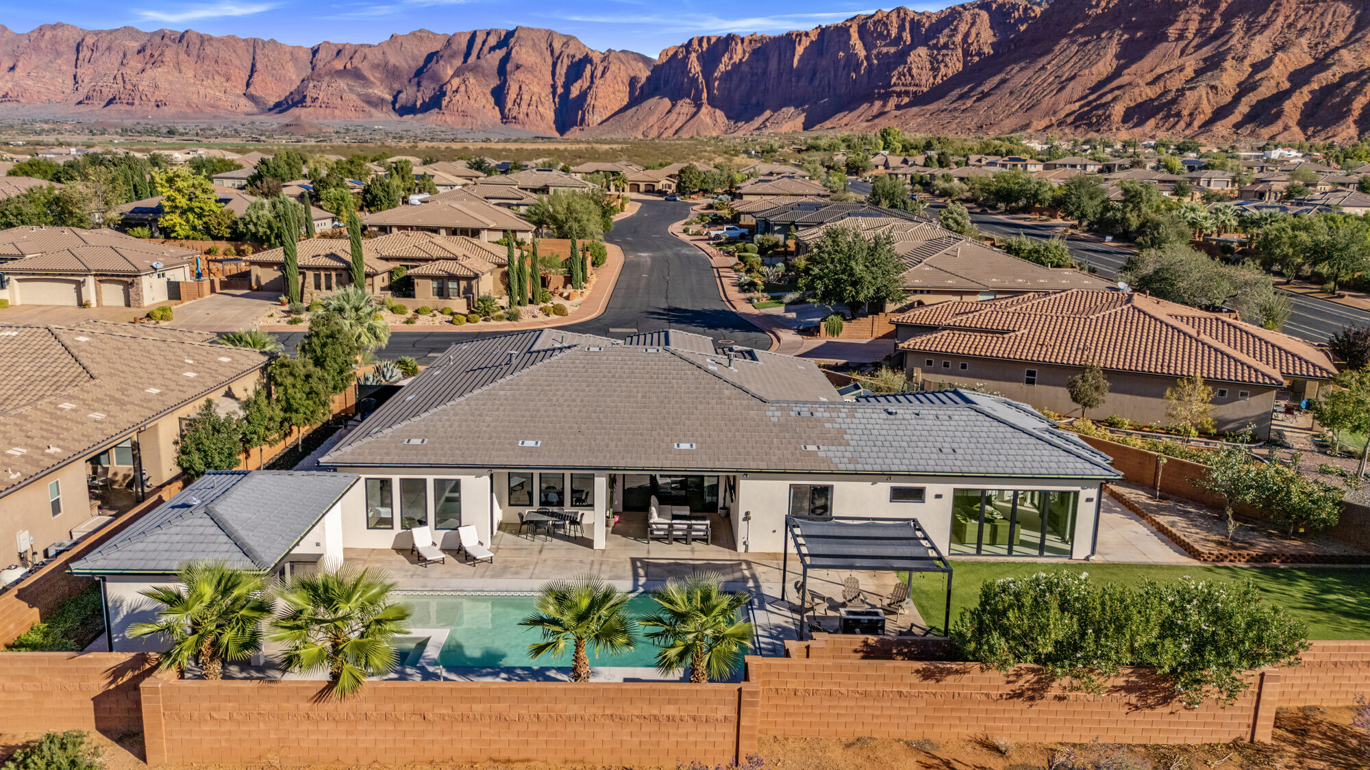 TENAYA SANDS - Residential