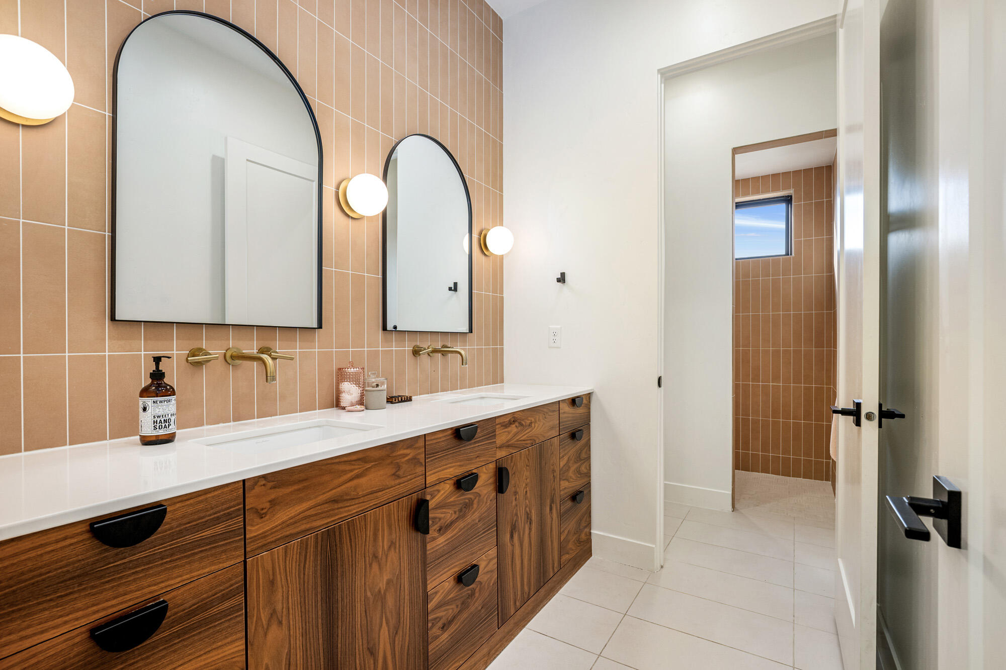 TENAYA SANDS - Residential