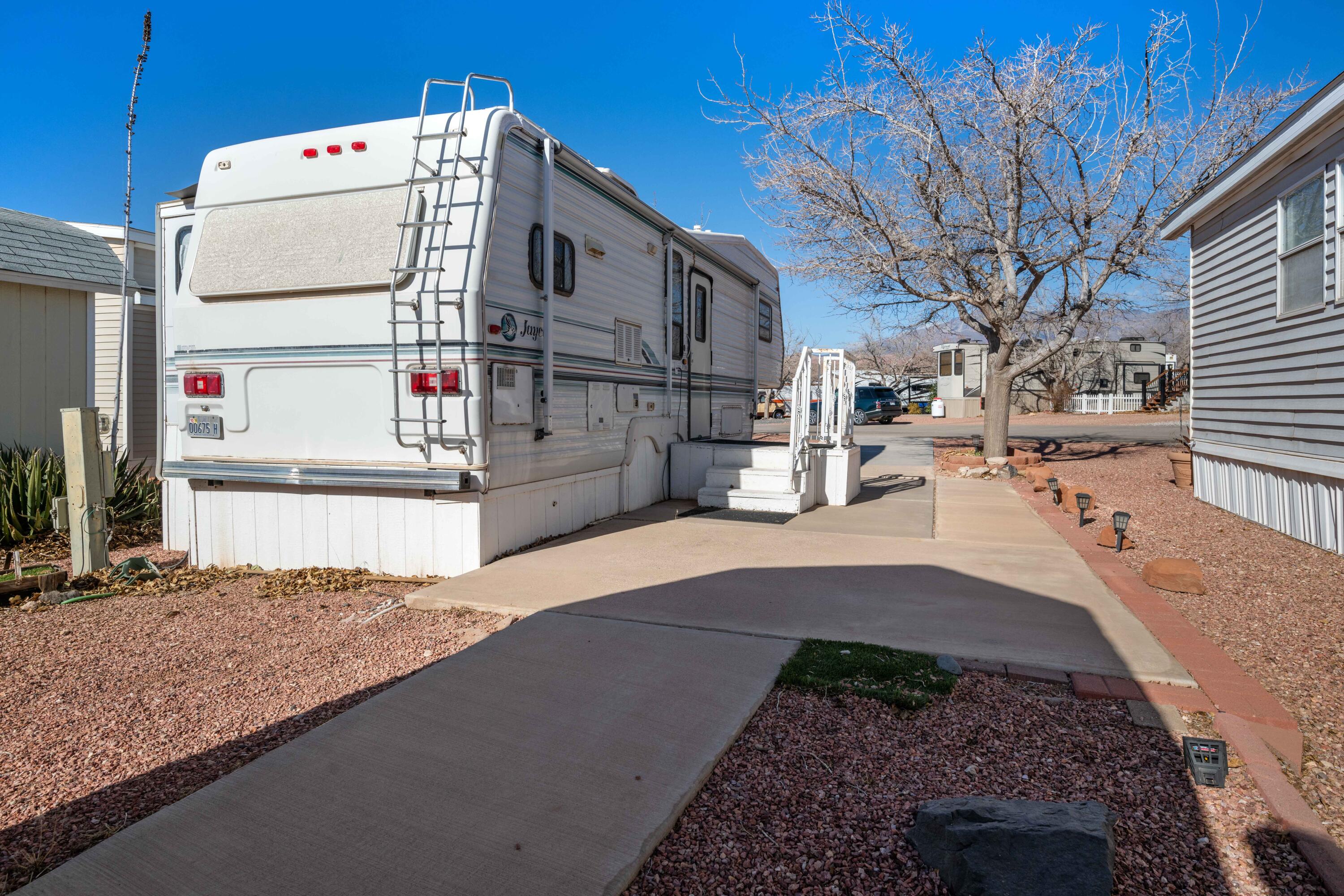 ZIONS GATE RV - Land