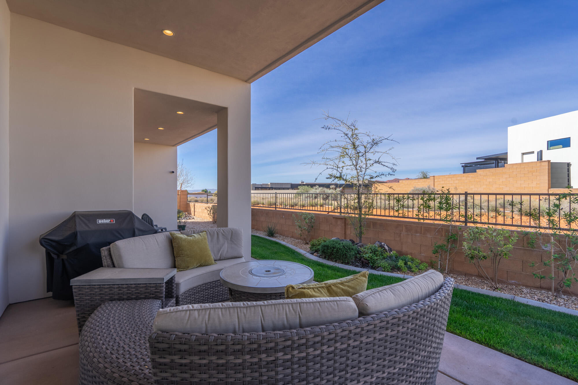 LEDGES OF SG NORTHGATE PEAKS - Residential