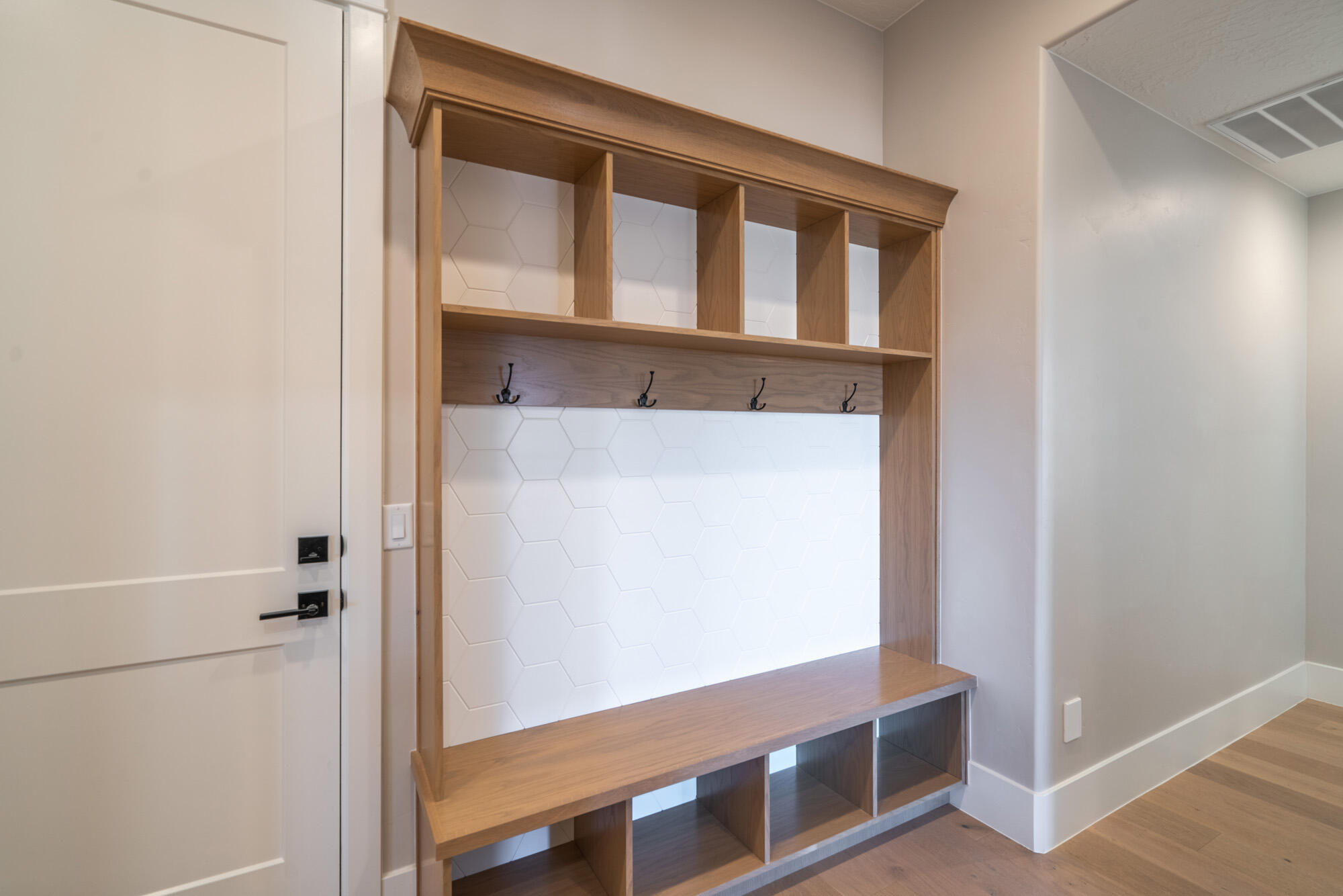 LEDGES OF SG NORTHGATE PEAKS - Residential