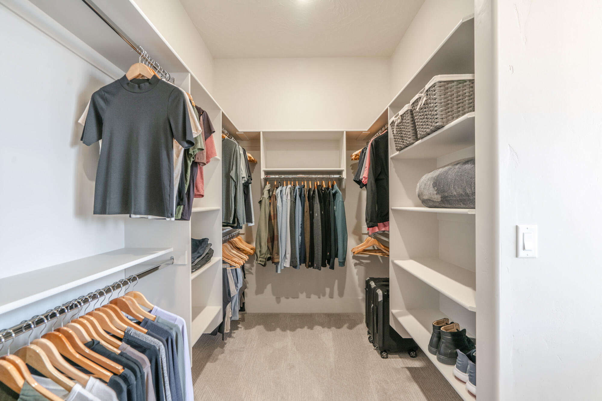 LEDGES OF SG NORTHGATE PEAKS - Residential