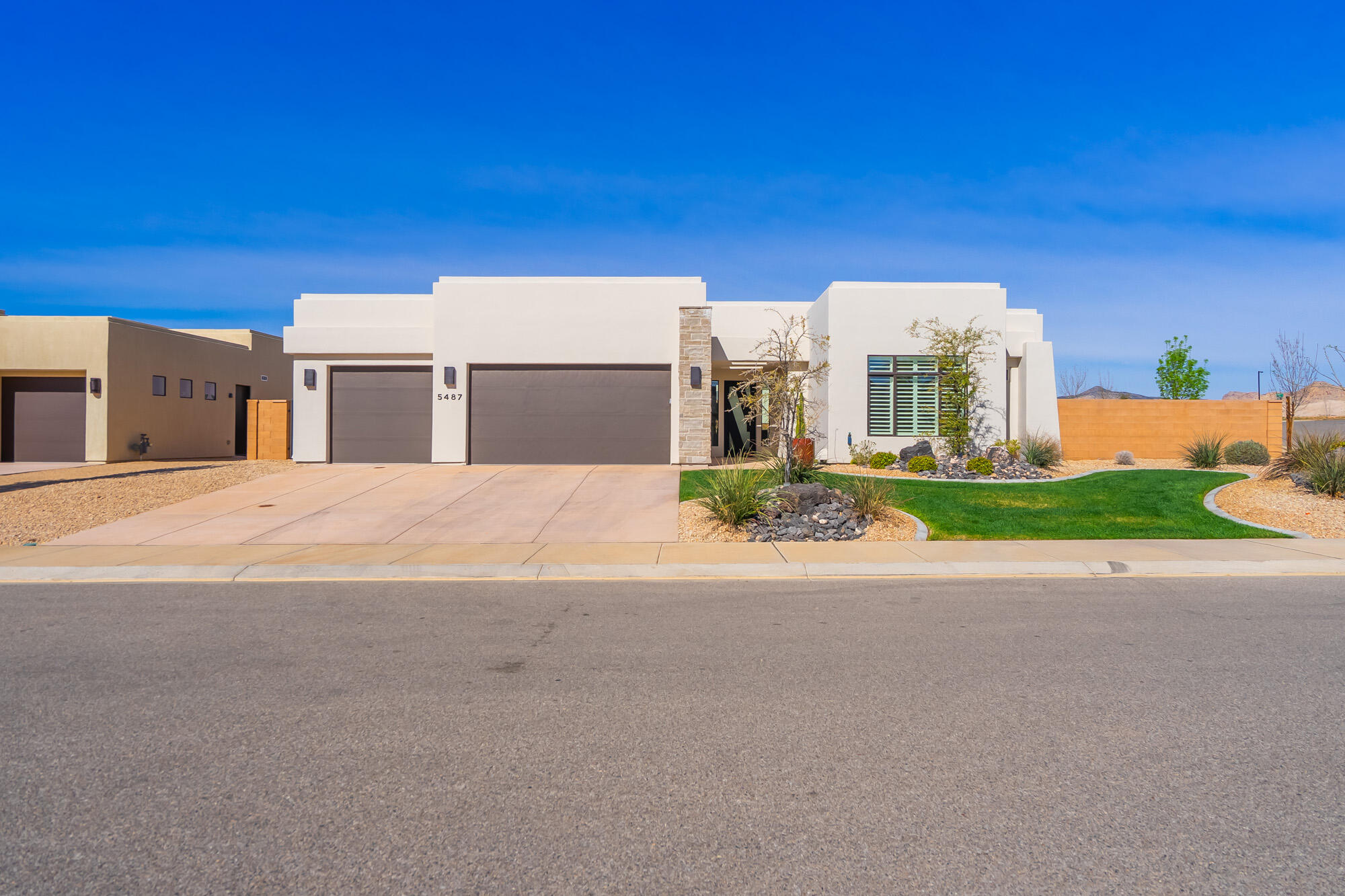 LEDGES OF SG NORTHGATE PEAKS - Residential