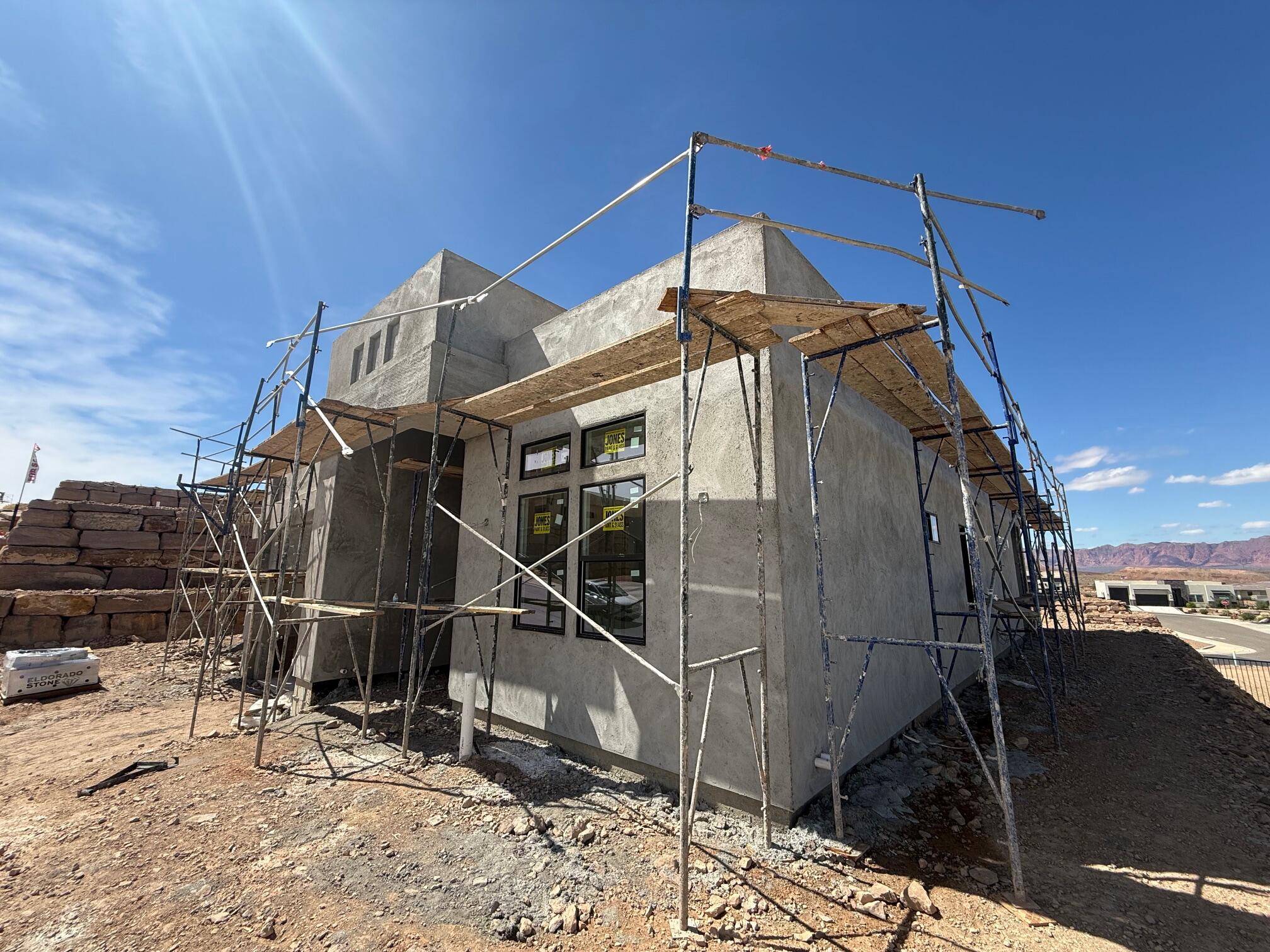 CASCATA AT DIVARIO - Residential