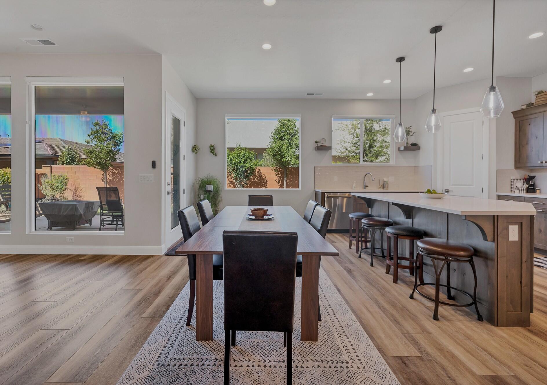 ANASAZI VISTA - Residential