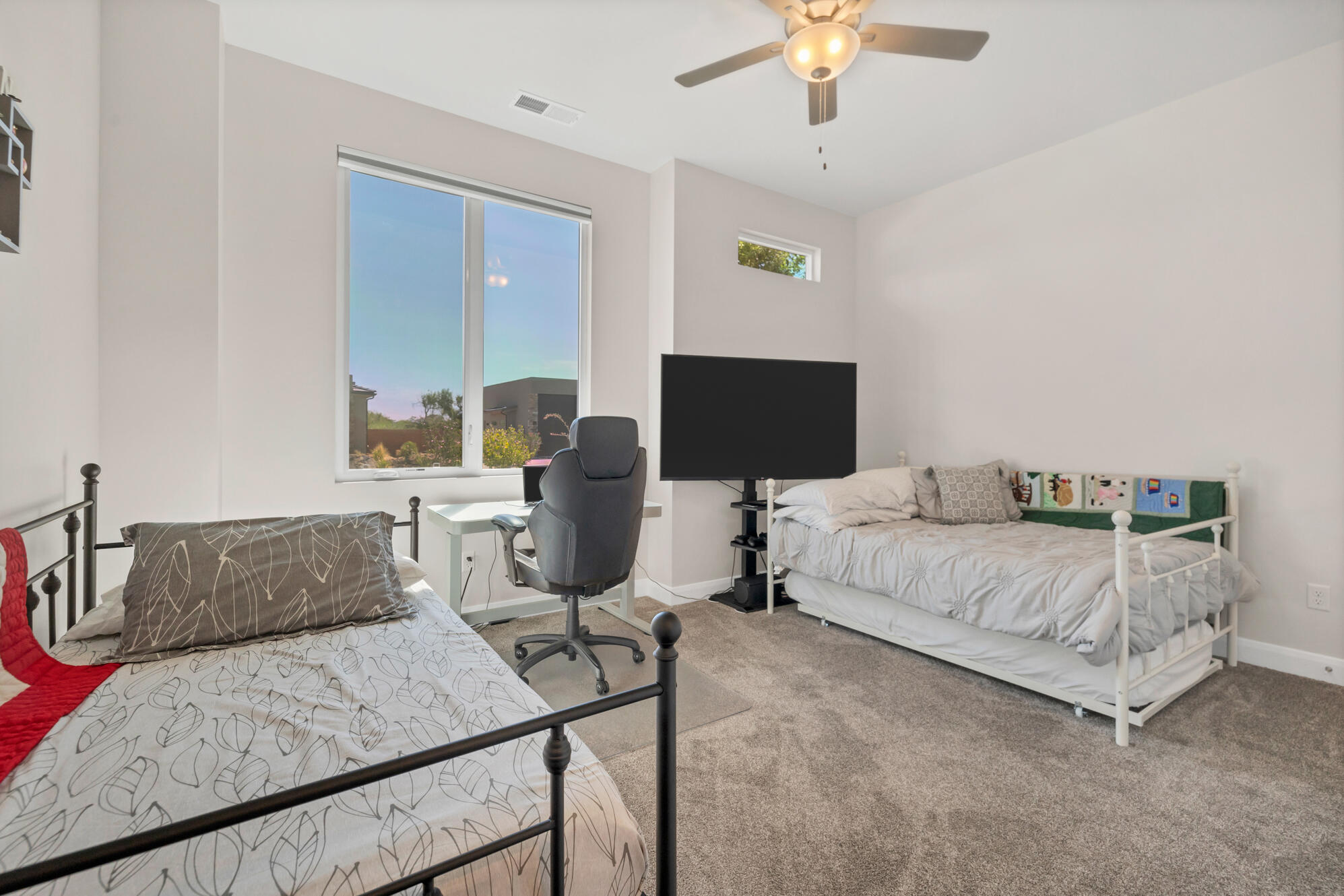 ANASAZI VISTA - Residential