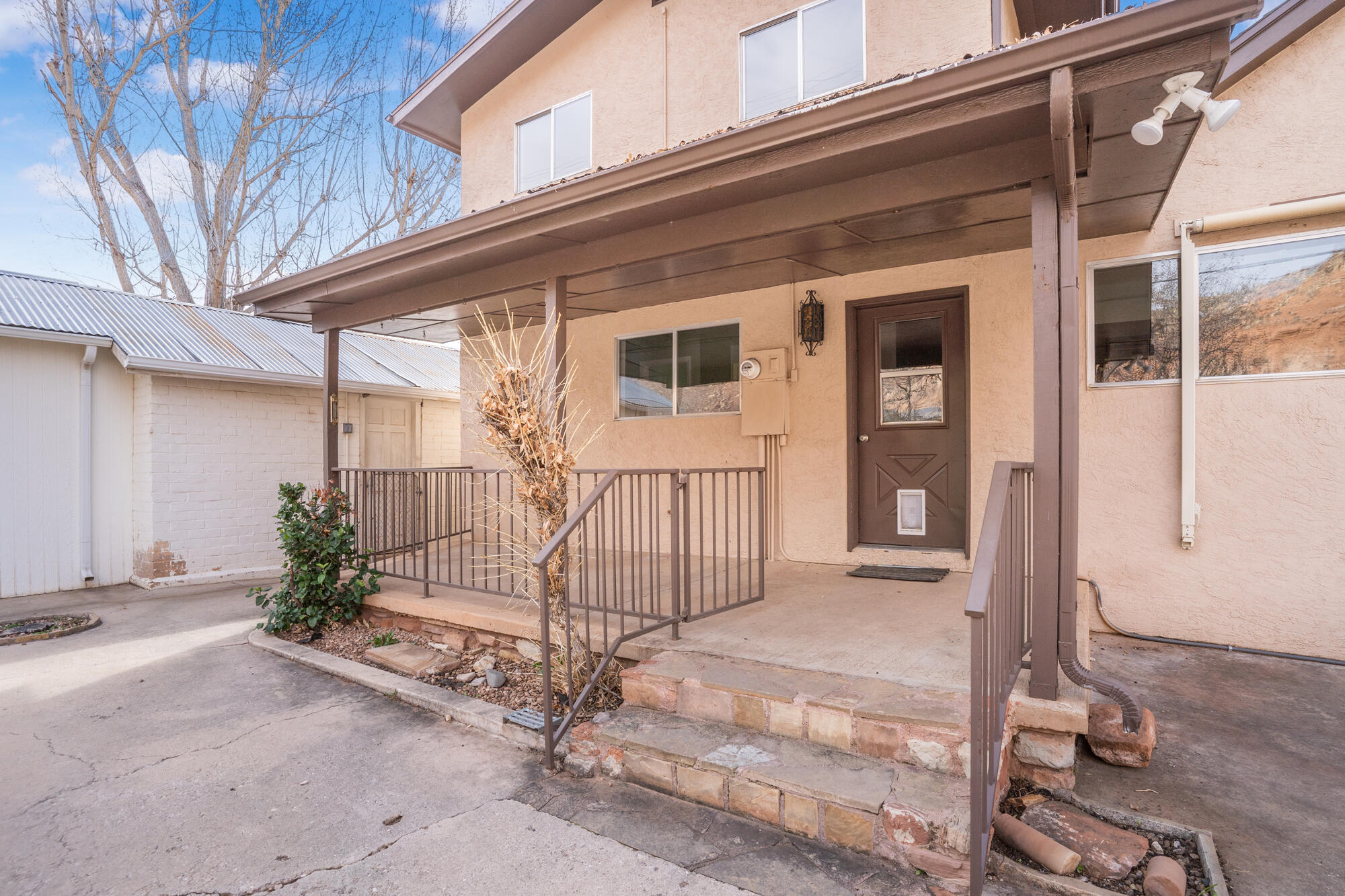 ROCKVILLE TOWNSITE - Residential