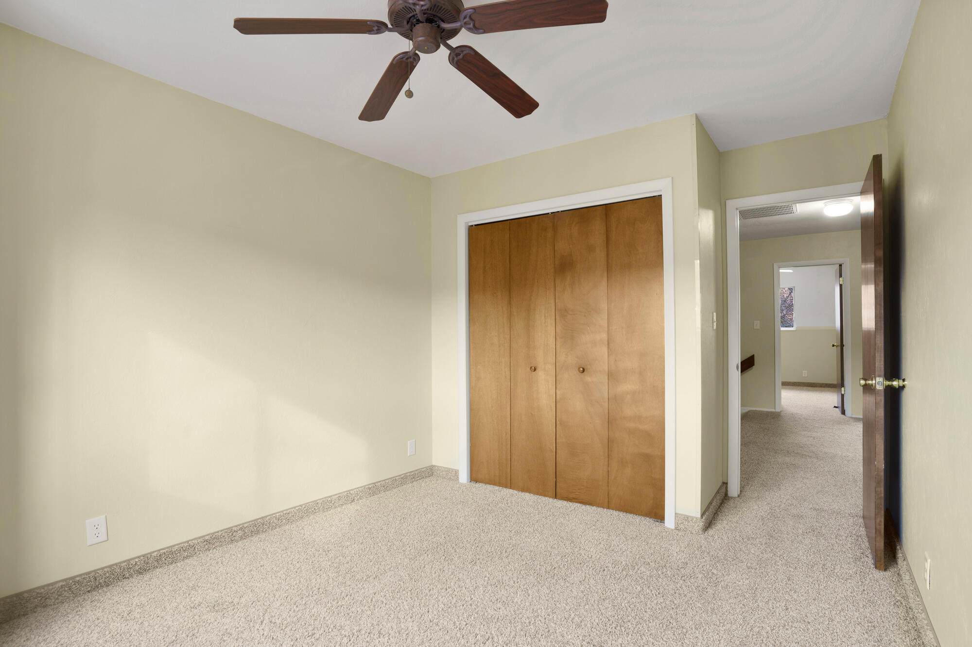 ROCKVILLE TOWNSITE - Residential