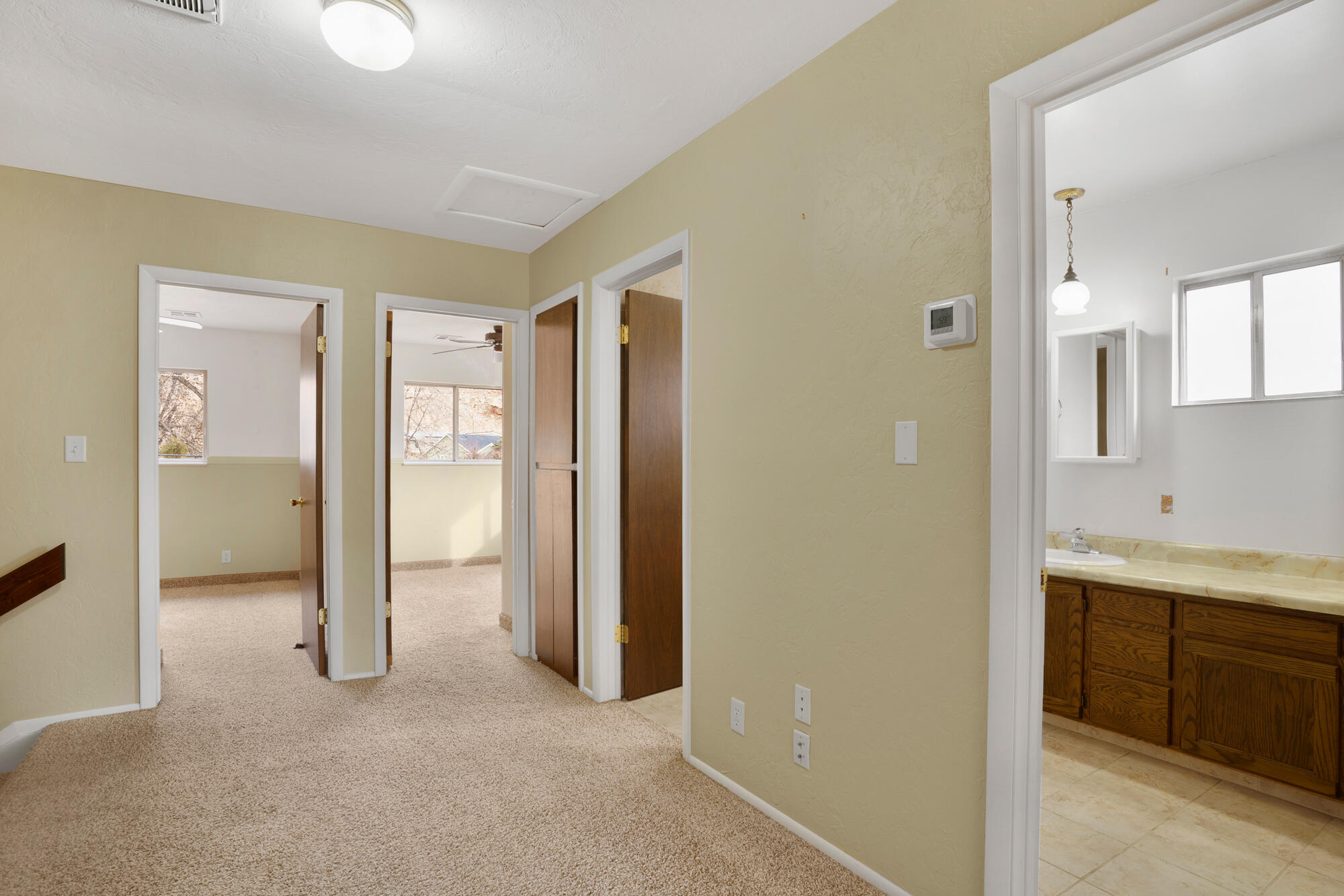 ROCKVILLE TOWNSITE - Residential