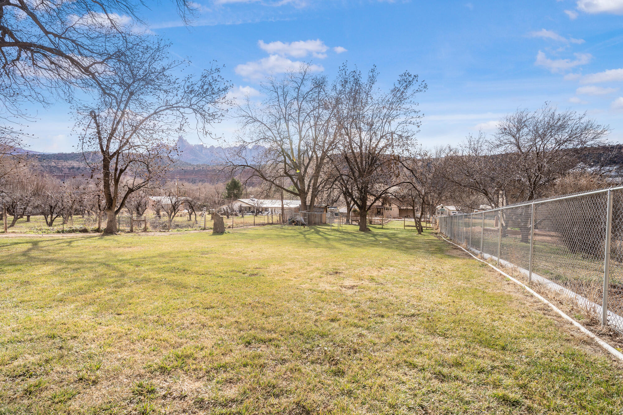 ROCKVILLE TOWNSITE - Residential