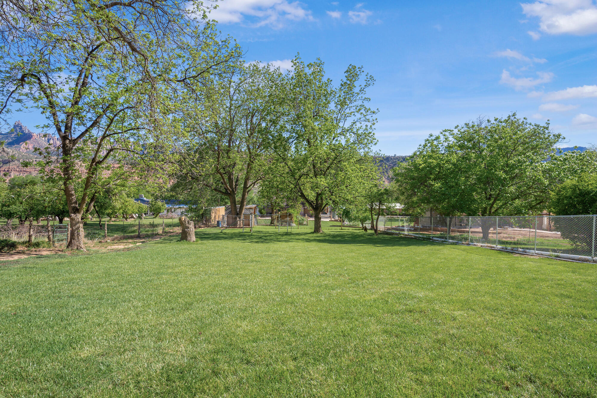 ROCKVILLE TOWNSITE - Residential