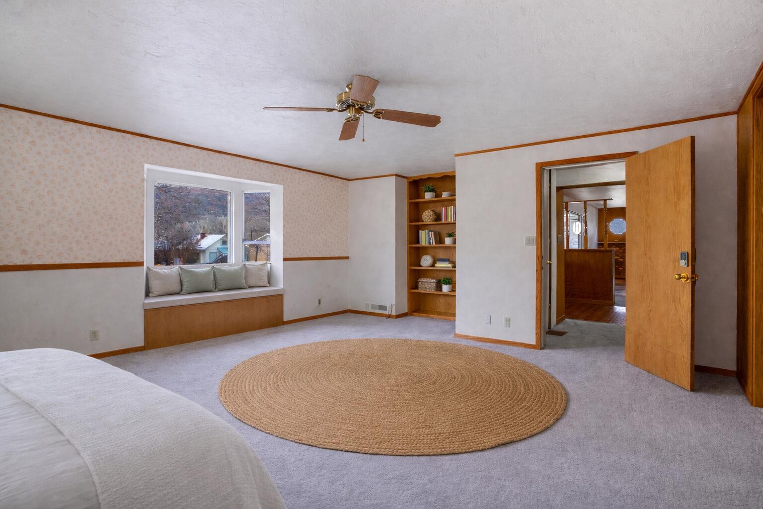 ROCKVILLE TOWNSITE - Residential