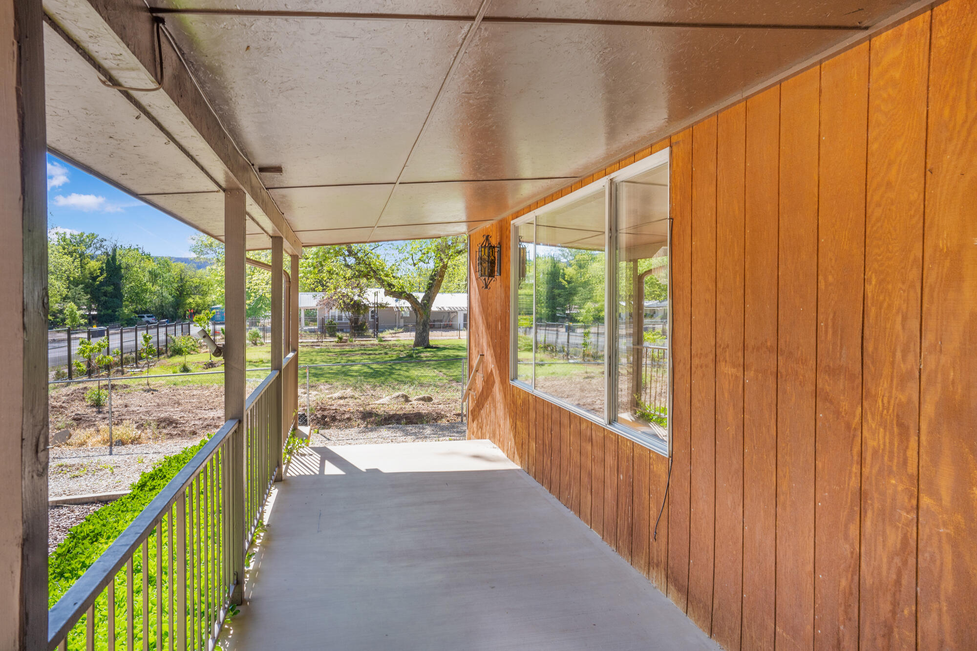 ROCKVILLE TOWNSITE - Residential