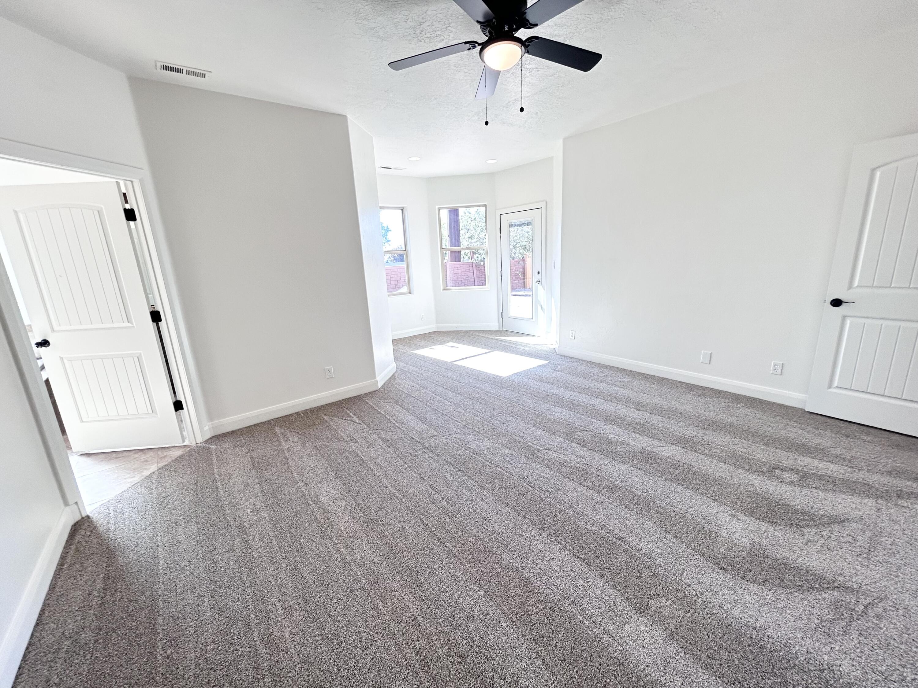 RIVERSIDE HEIGHTS - Residential