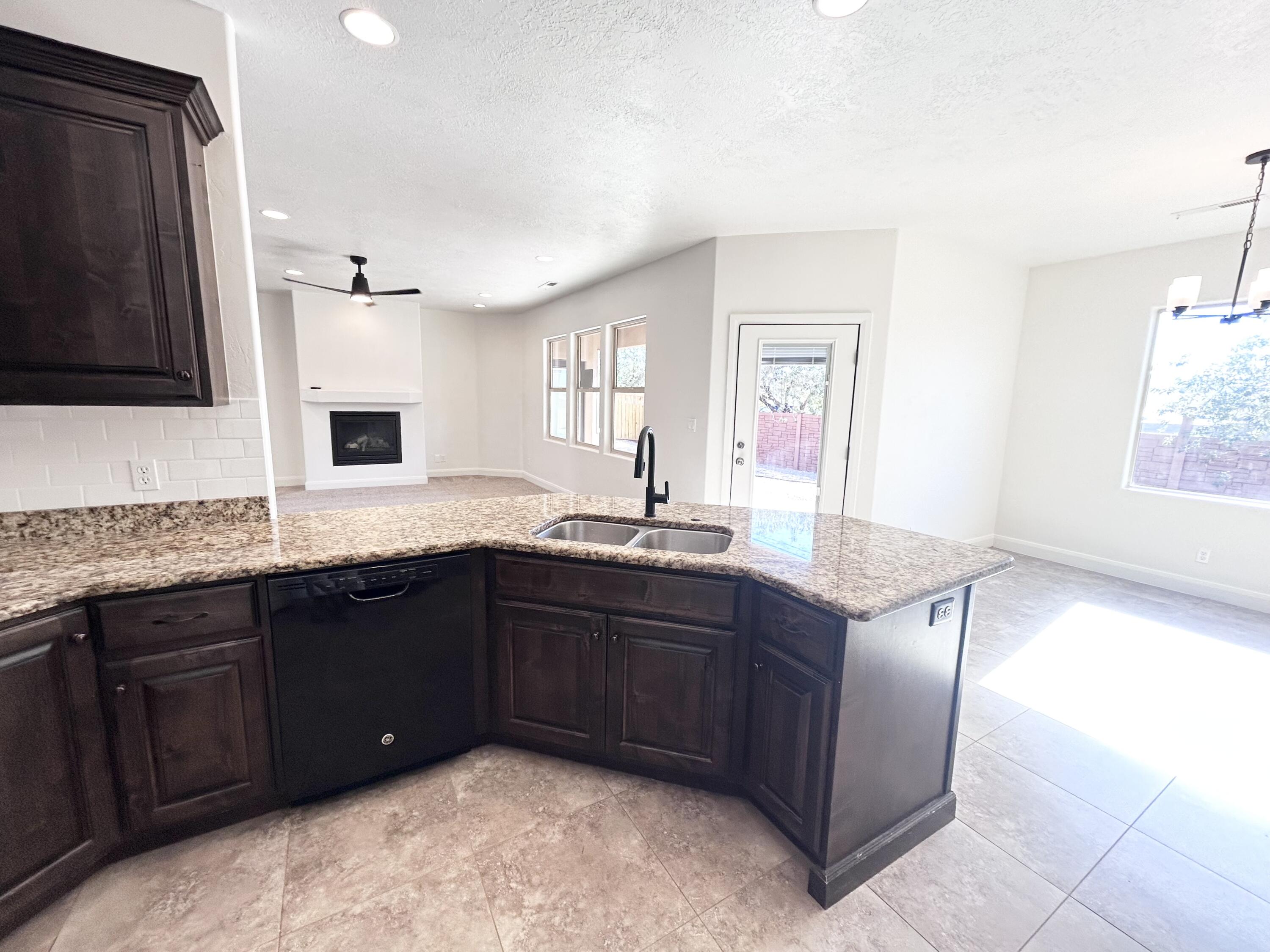 RIVERSIDE HEIGHTS - Residential