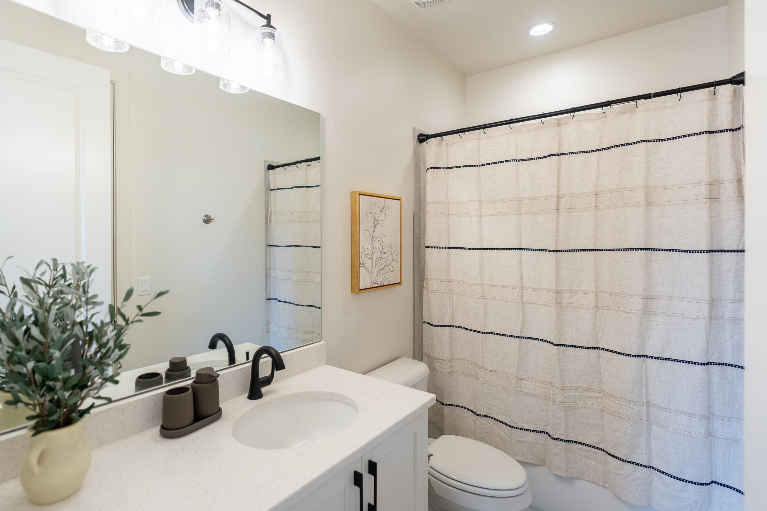 DESERT COLOR RESORT - Residential