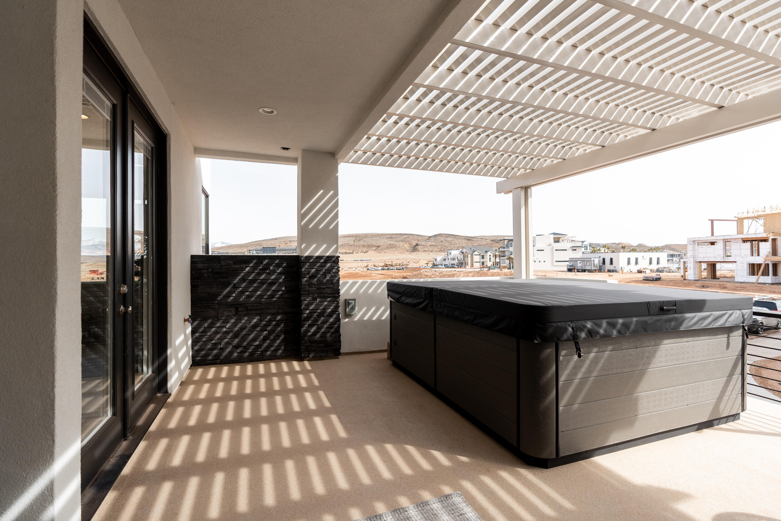 DESERT COLOR RESORT - Residential