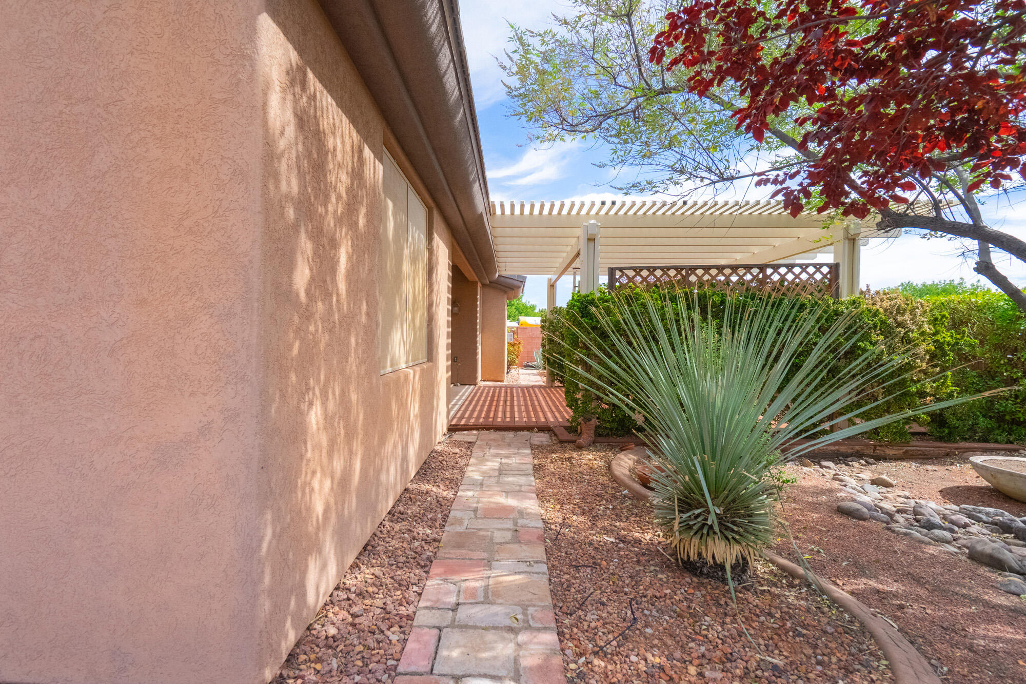 CORAL CANYON - Residential