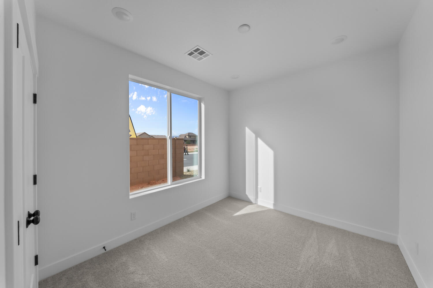 DIXIE HEIGHTS - Residential