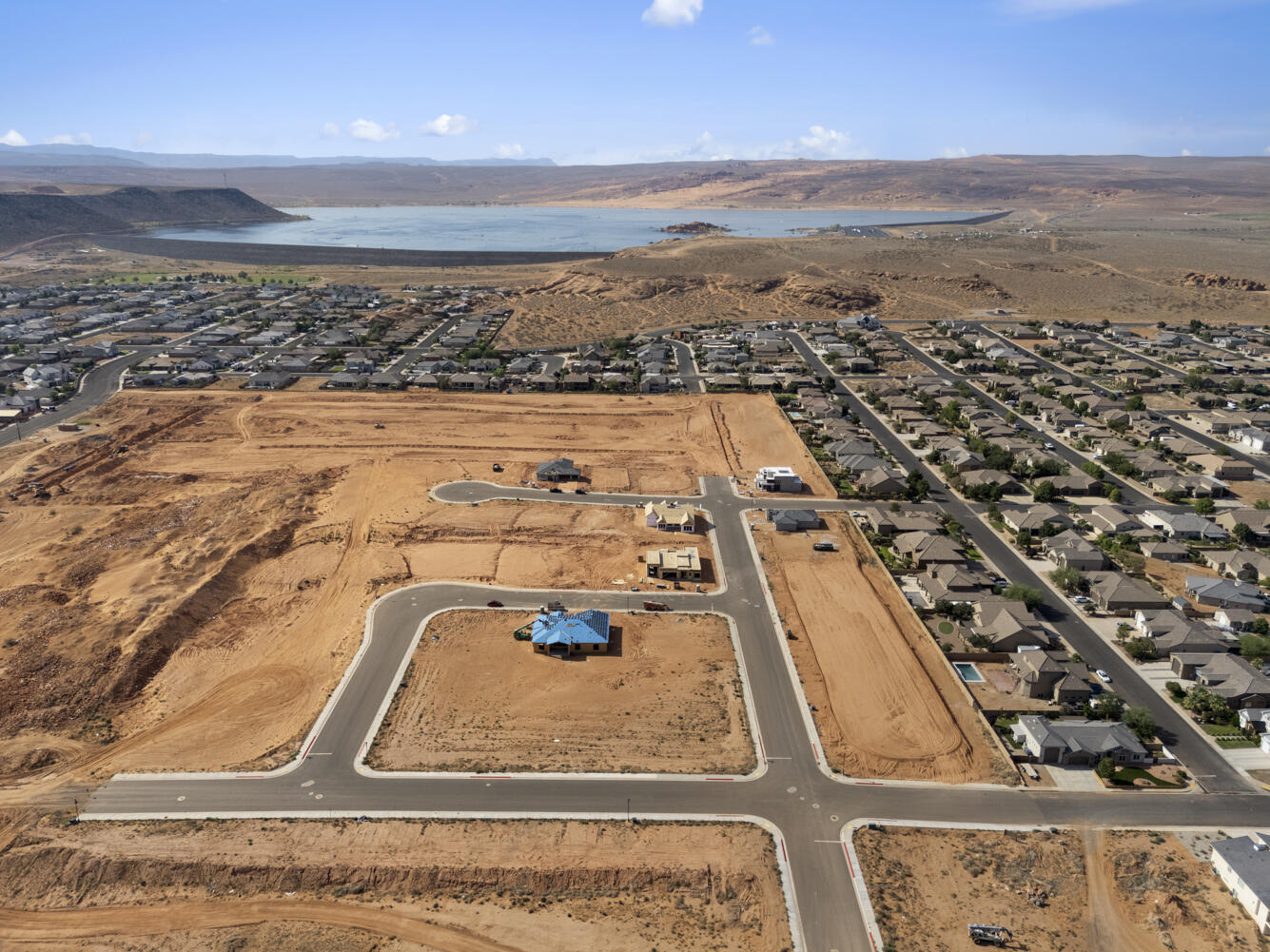 DIXIE HEIGHTS - Residential