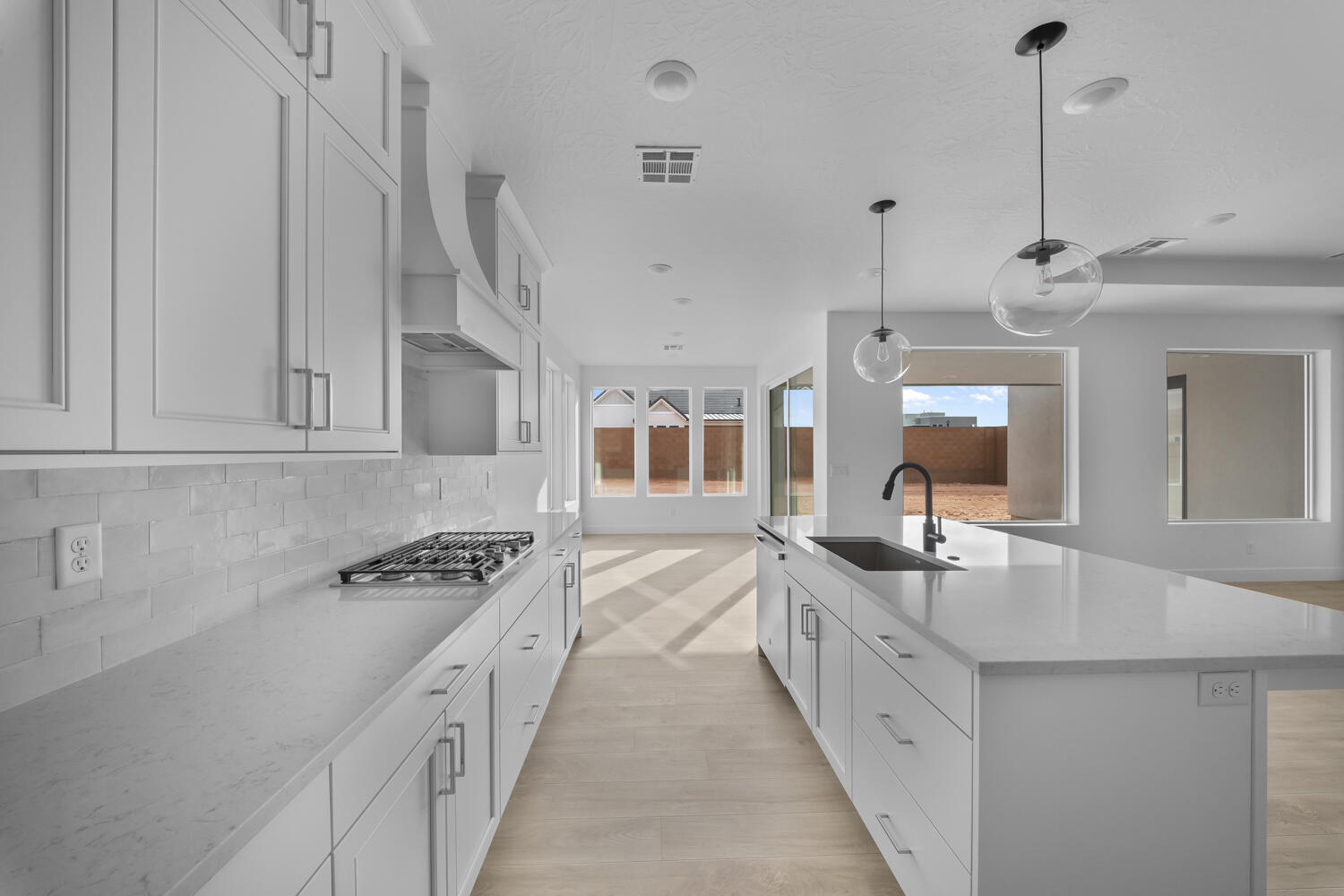 DIXIE HEIGHTS - Residential