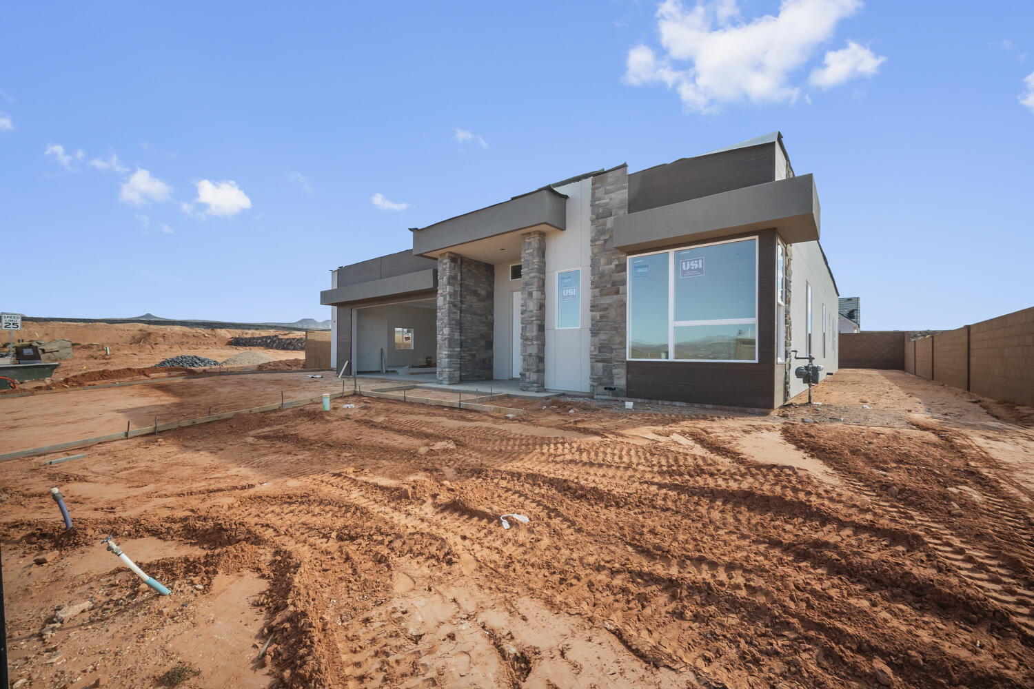 DIXIE HEIGHTS - Residential